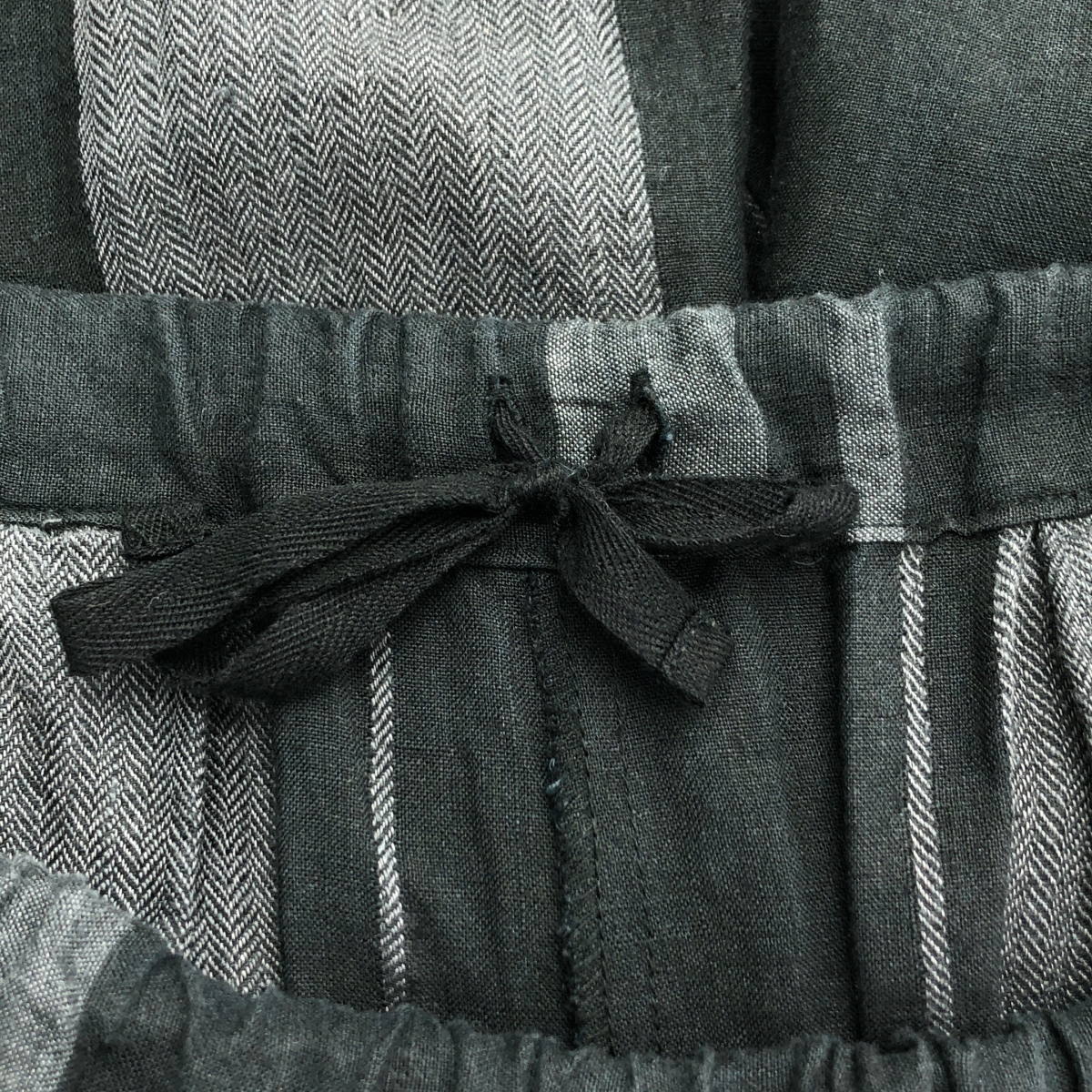 その他 リネン ヘリンボーン ドローストリング ボリューム ワイドパンツ