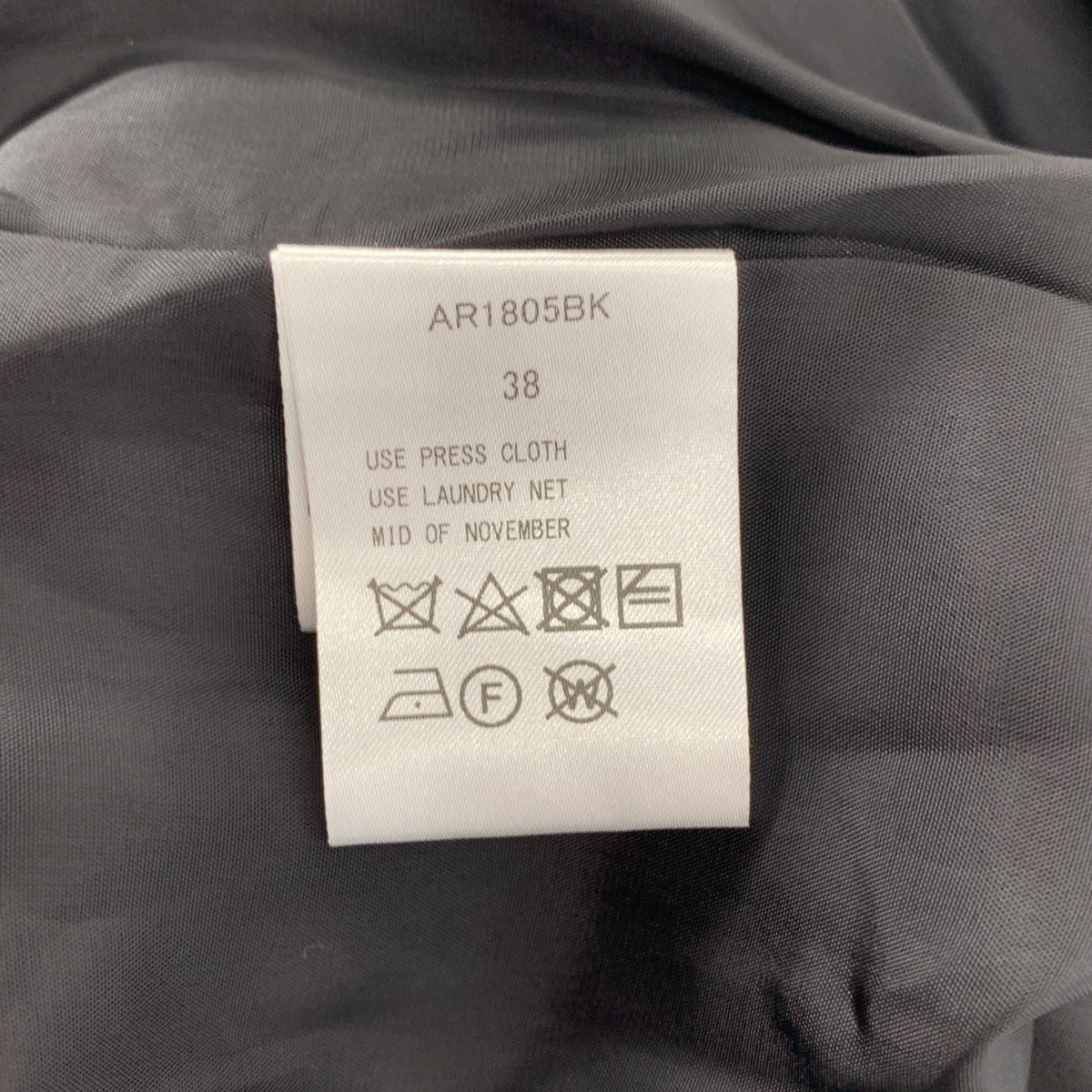 AKIRANAKA / アキラナカ プリーツ スリーブ プルオーバー ワンピース