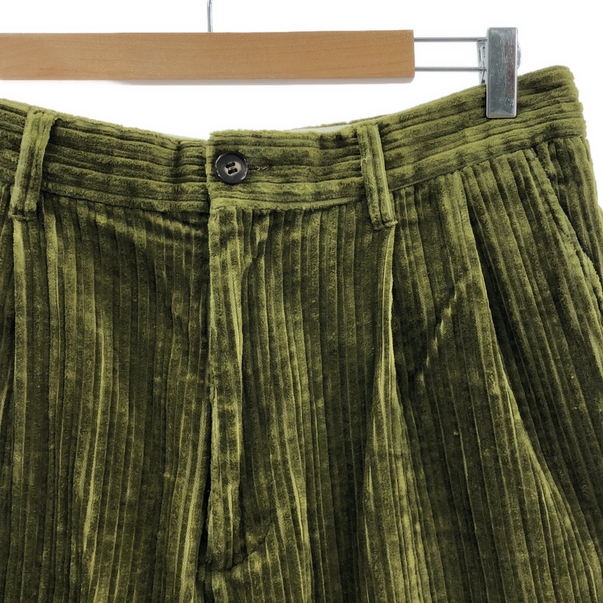 UNIVERSAL PRODUCTS / ユニバーサルプロダクツ 2TUCK CORDUROY PANTS 太畝コーデュロイ 2タック パンツ