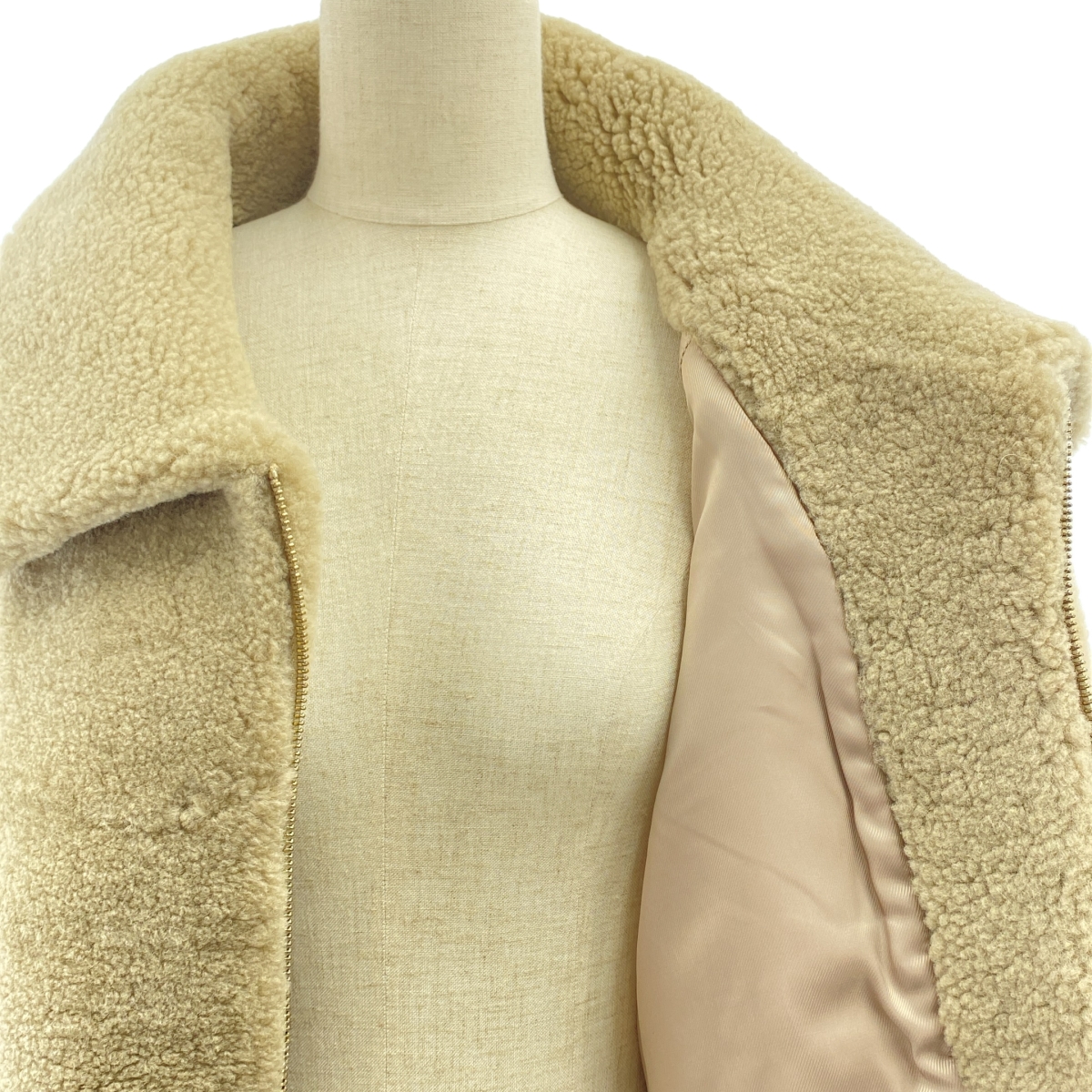 H BRAND / エイチブランド リアルムートン テディ オーバー ショートコート / 総裏地