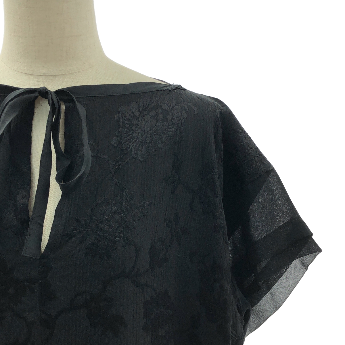 tricot COMME des GARCONS / トリココムデギャルソン レーヨン ジャガード フラワー バックギャザー リボン ワンピース