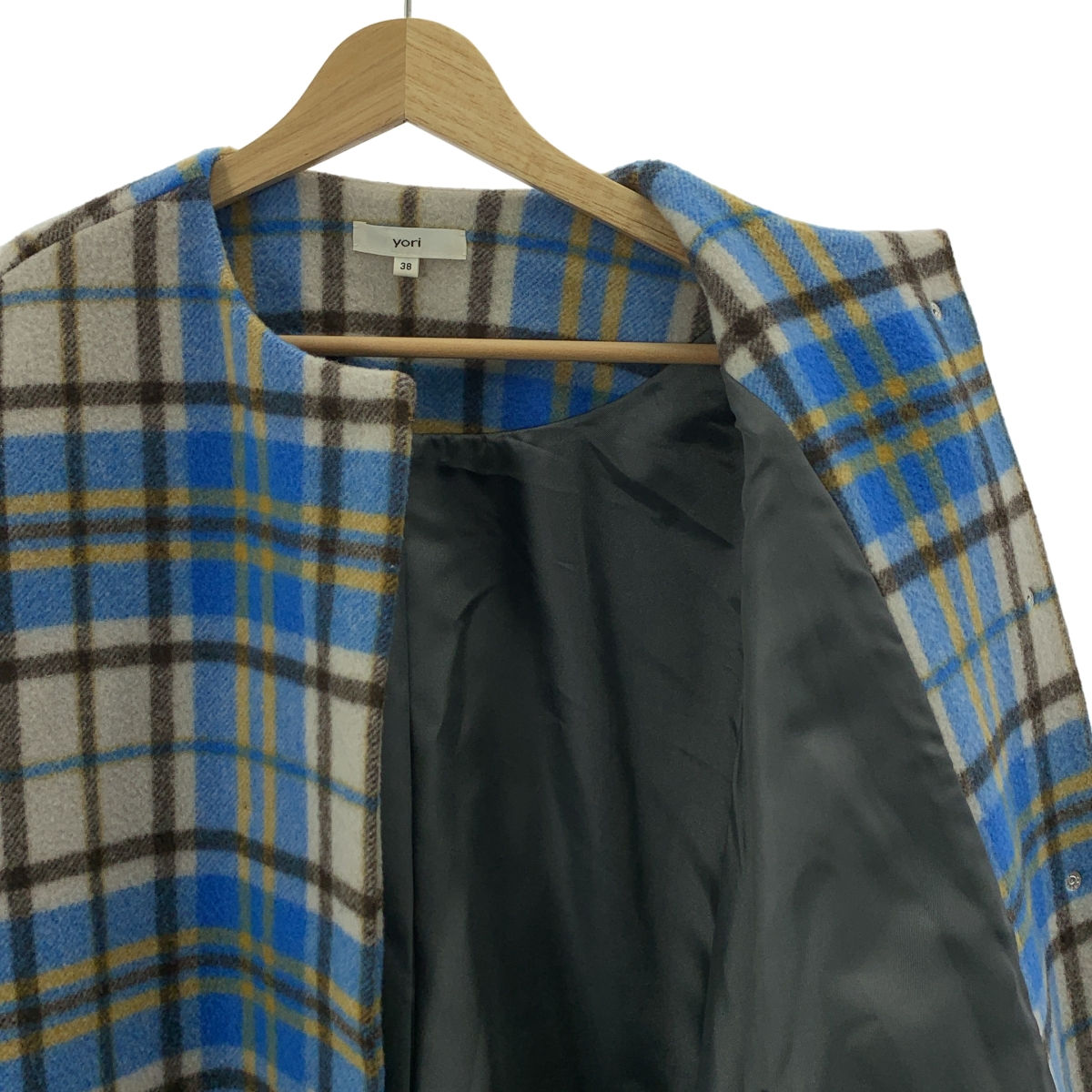 yori / ヨリ ノーカラー ウール チェックコート