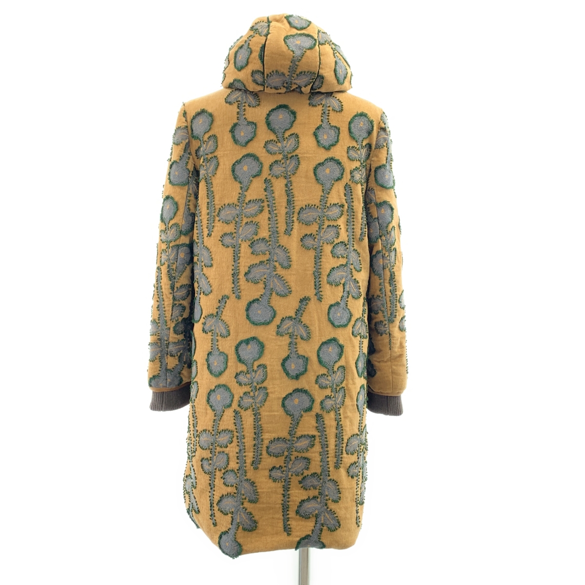 mina perhonen / ミナペルホネン forest garden 総柄 刺しゅう フーデッド ダウンコート