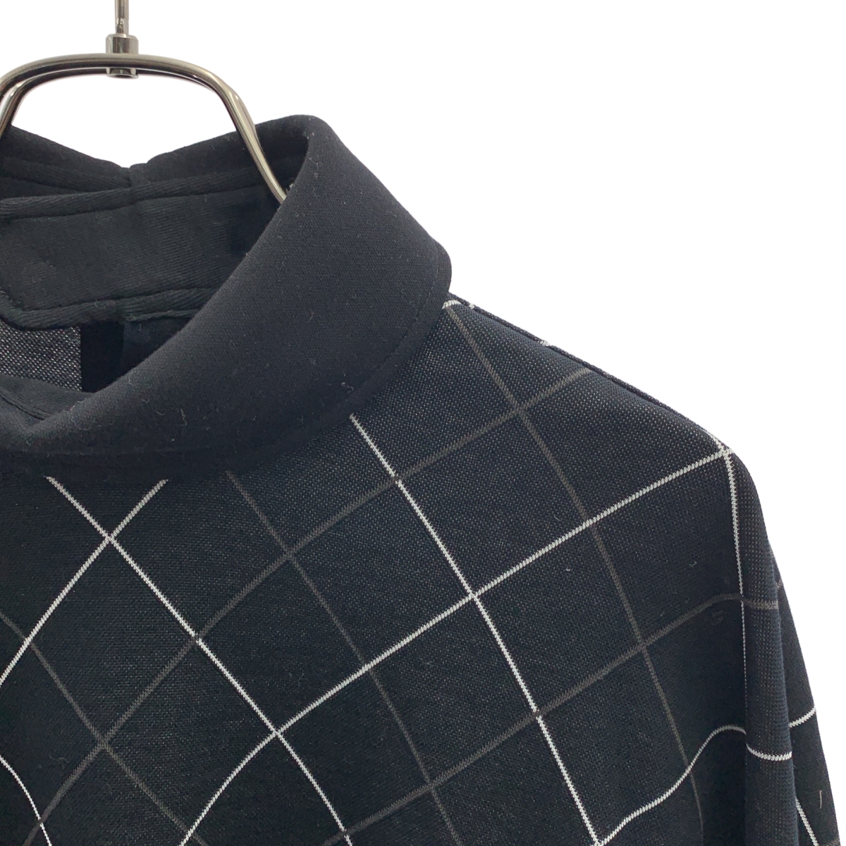 THE RERACS / ザリラクス バックボタン ロゴドローストリング プルオーバー トップス