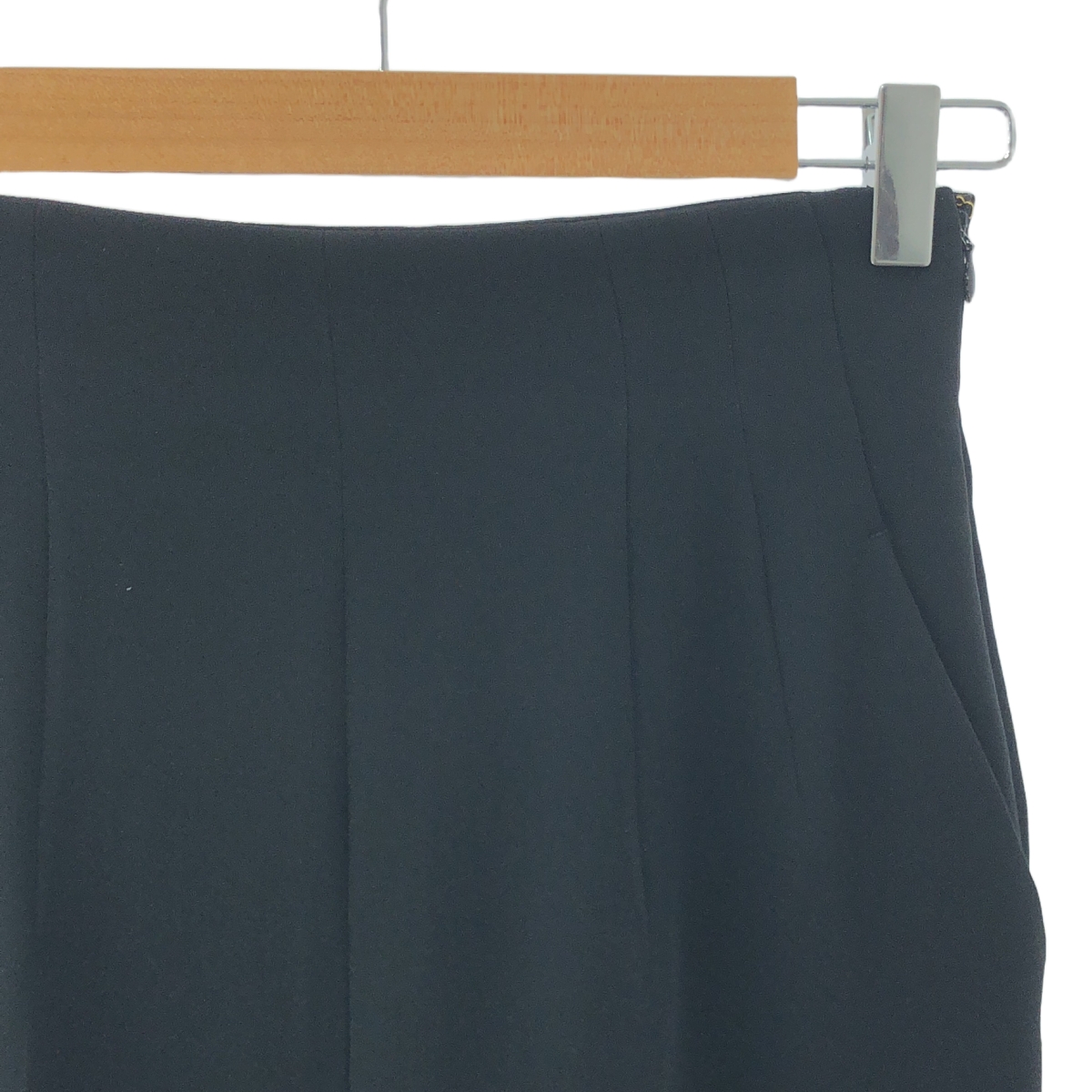 Mame Kurogouchi / マメクロゴウチ High Waisted Center Creased Trousers ハイウエスト センタークリースト パンツ