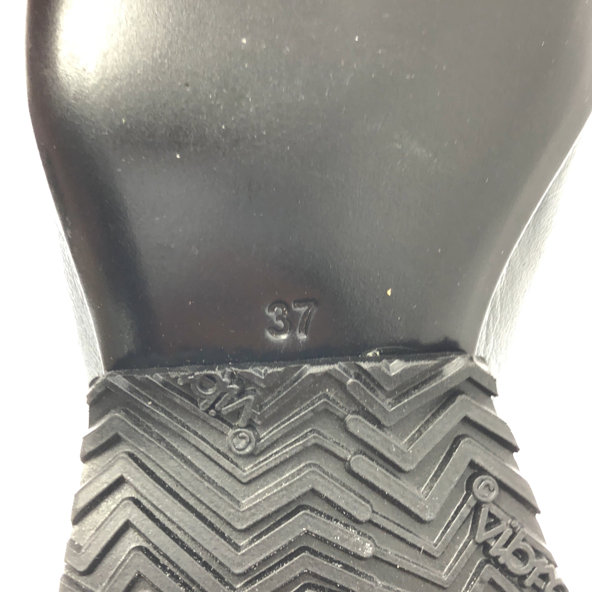 TOGA / トーガ ポインテッドトゥ レザー ジップ ブーツ