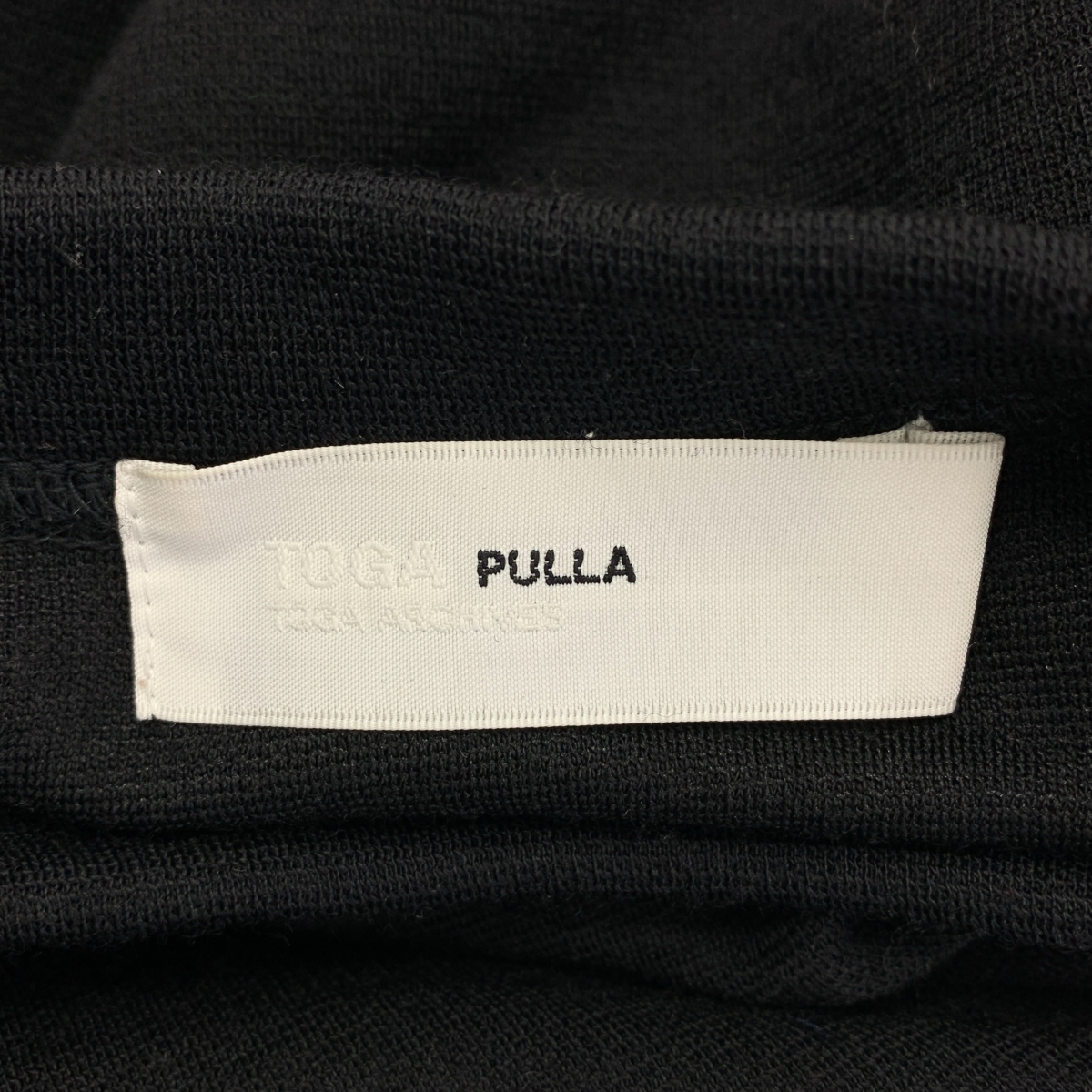 TOGA PULLA / トーガプルラ ウール フレアスリーブ ニット