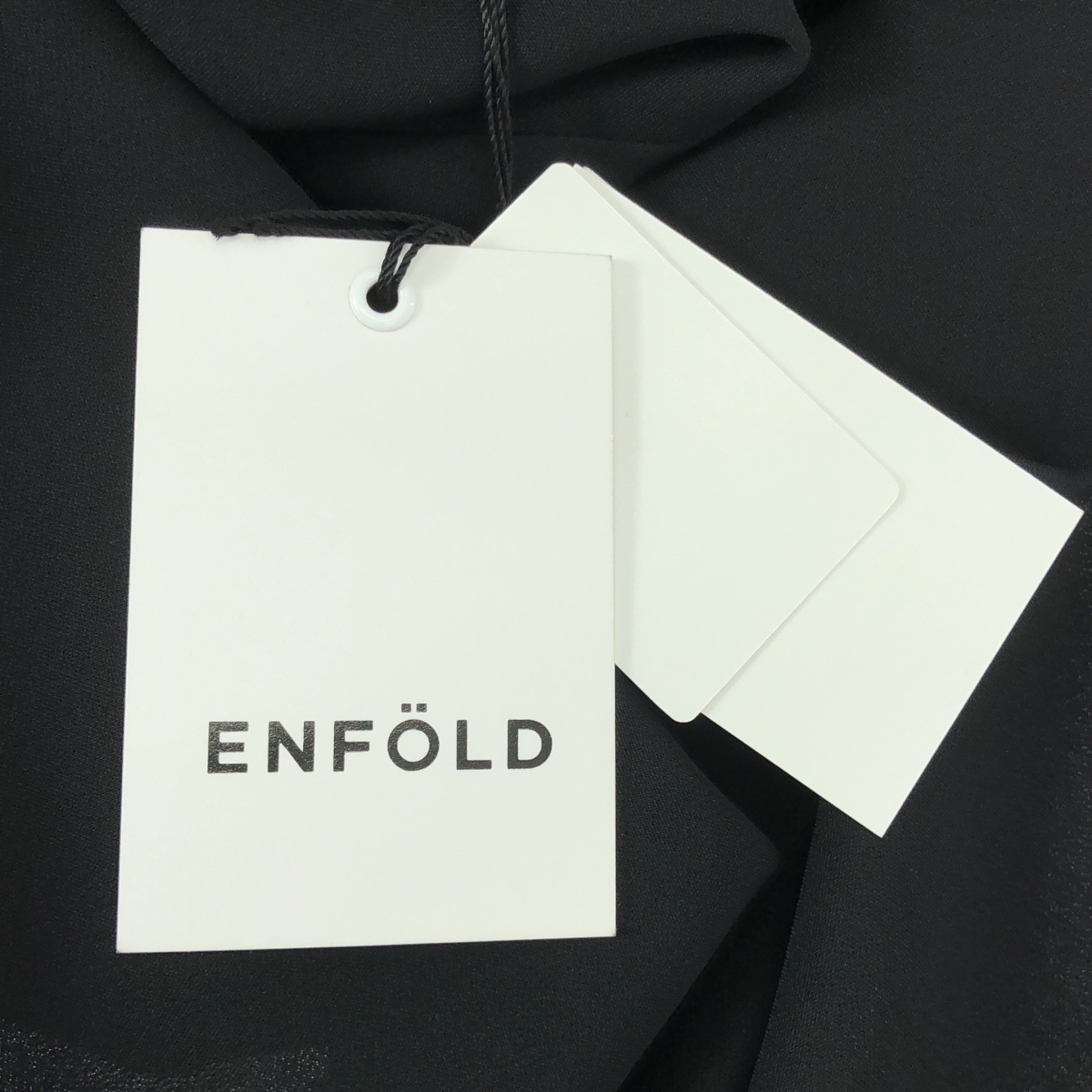 ENFOLD / エンフォルド ドライ ダブルクロス アシンメトリー フレア PO シャツ