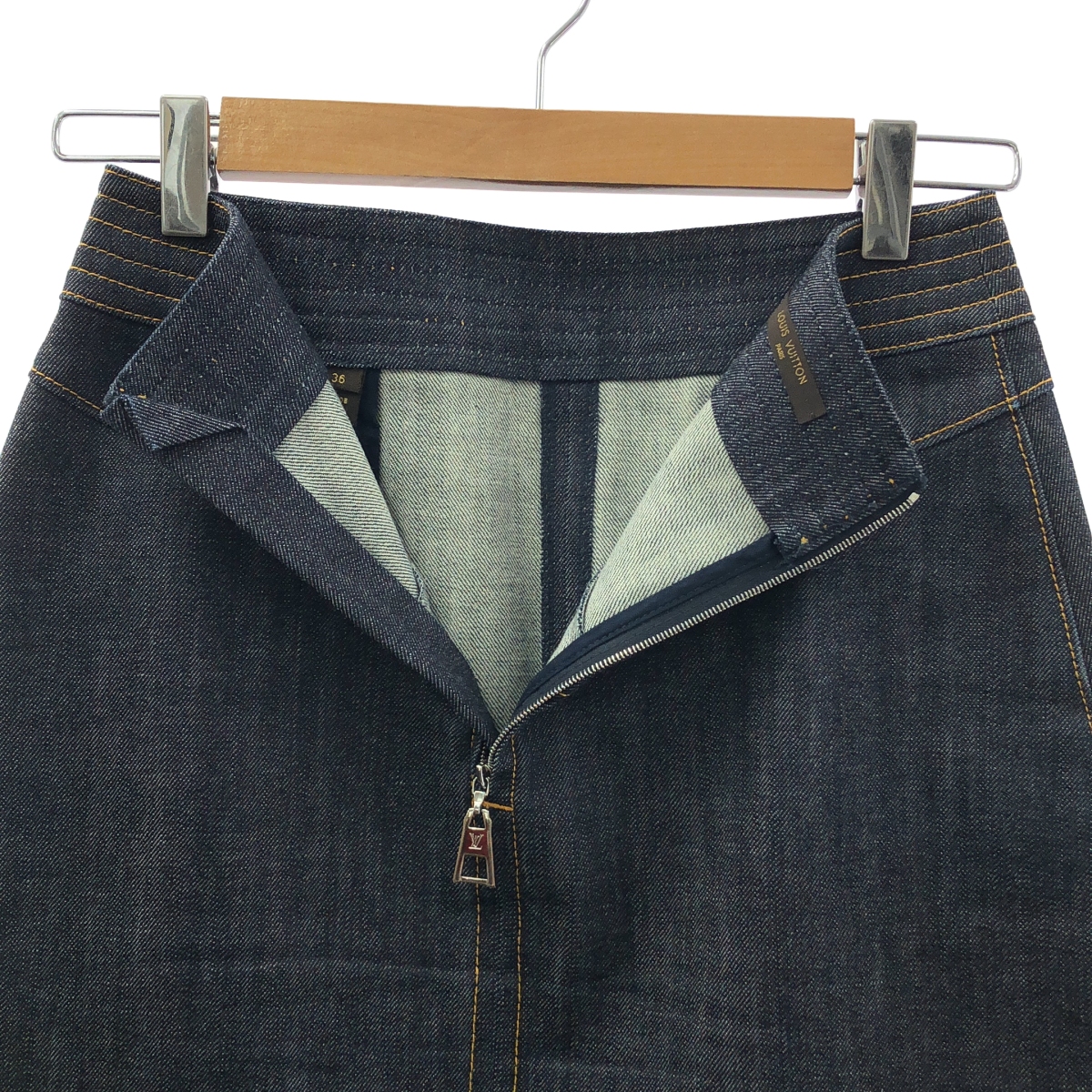 Louis Vuitton / ルイヴィトン スリット デニムスカート