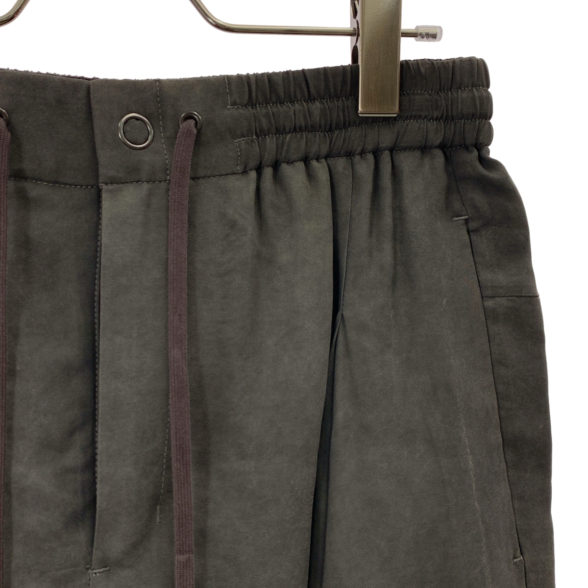 DEVOA / デヴォア Cropped pants High twist viscose クロップド パンツ