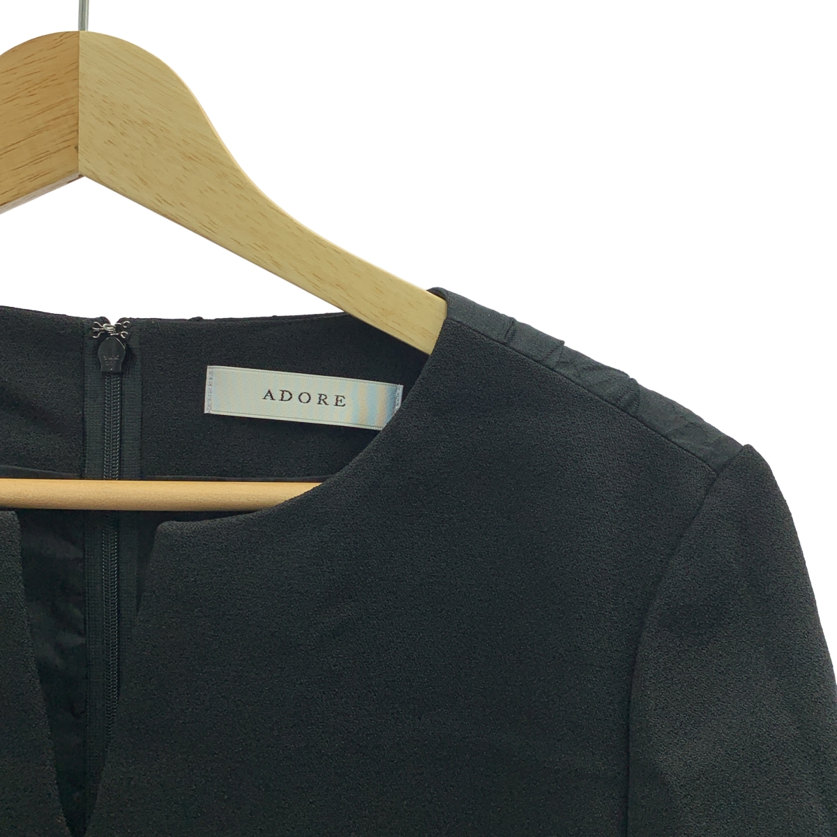 ADORE / アドーア キーネック バック異素材 プルオーバー ワンピース