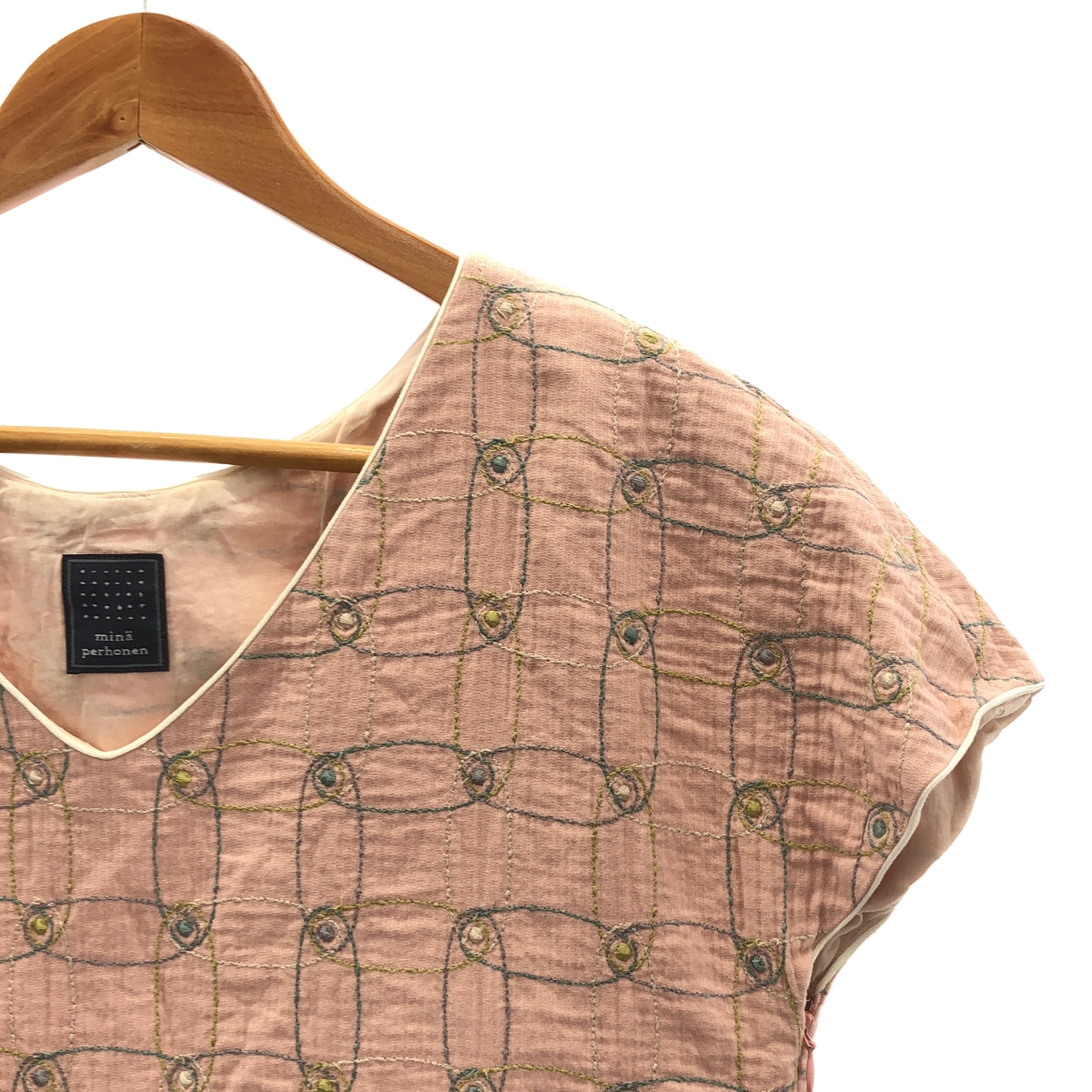 mina perhonen / ミナペルホネン cantuccio / エンブロイダリー ポケット付き ワンピース / 総裏地