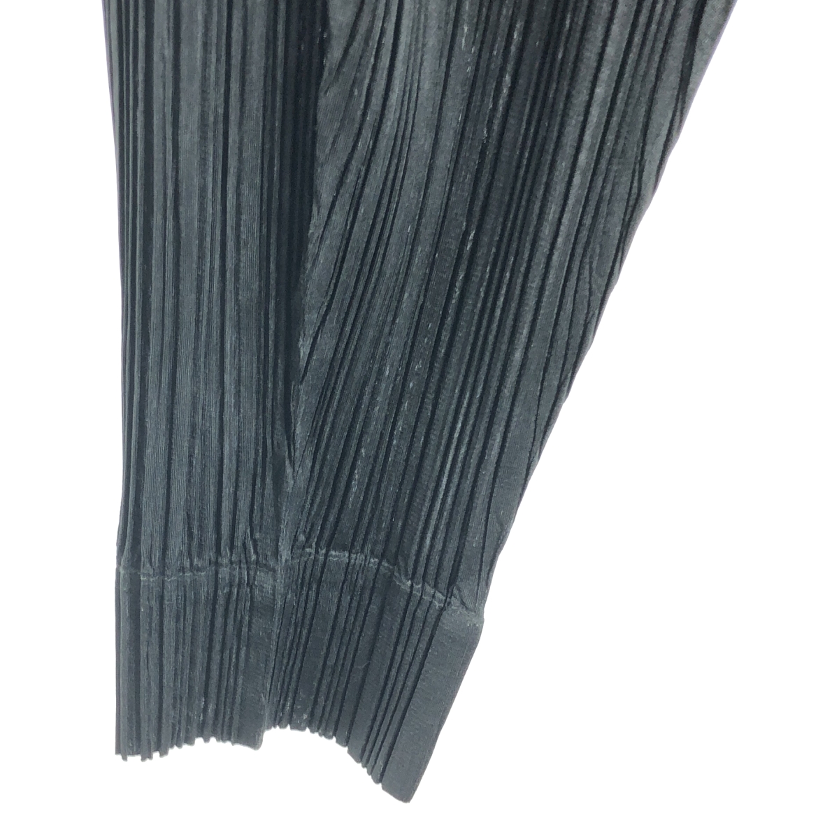 PLEATS PLEASE ISSEY MIYAKE / プリーツプリーズイッセイミヤケ プリーツ テーパード パンツ