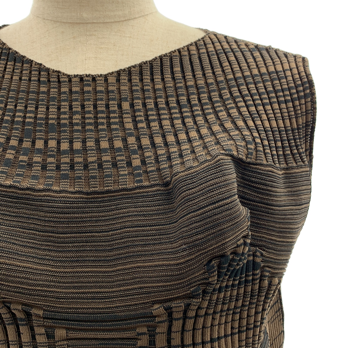 ISSEY MIYAKE / イッセイミヤケ LINKAGE リンケージ / ノースリーブ ニット トップス