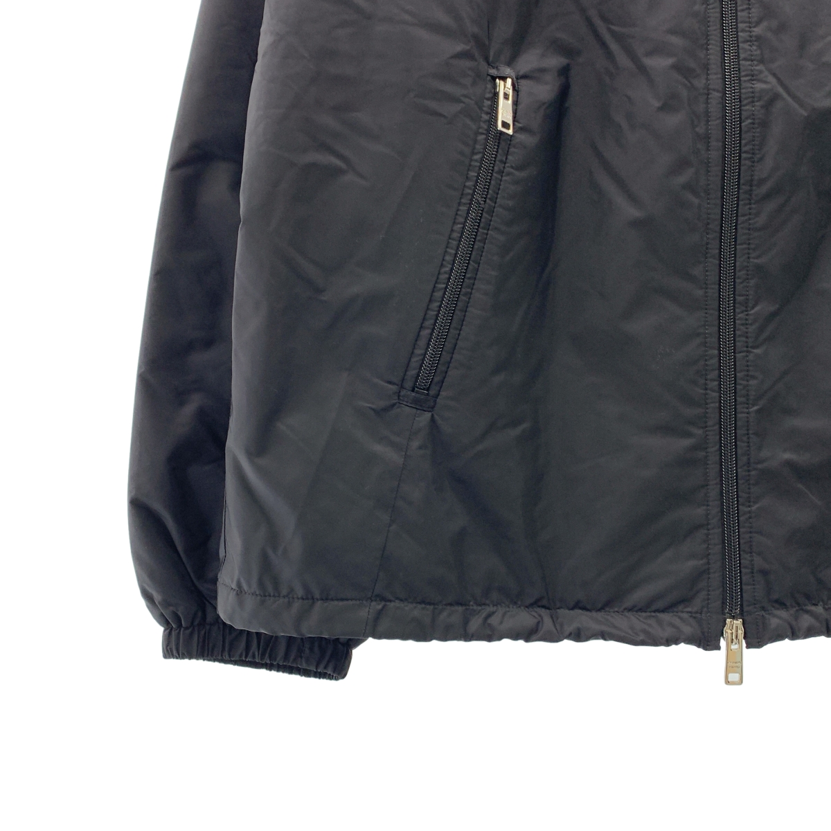 PRADA / プラダ 三角ロゴ フーテッド ナイロン 中綿 ジャケット