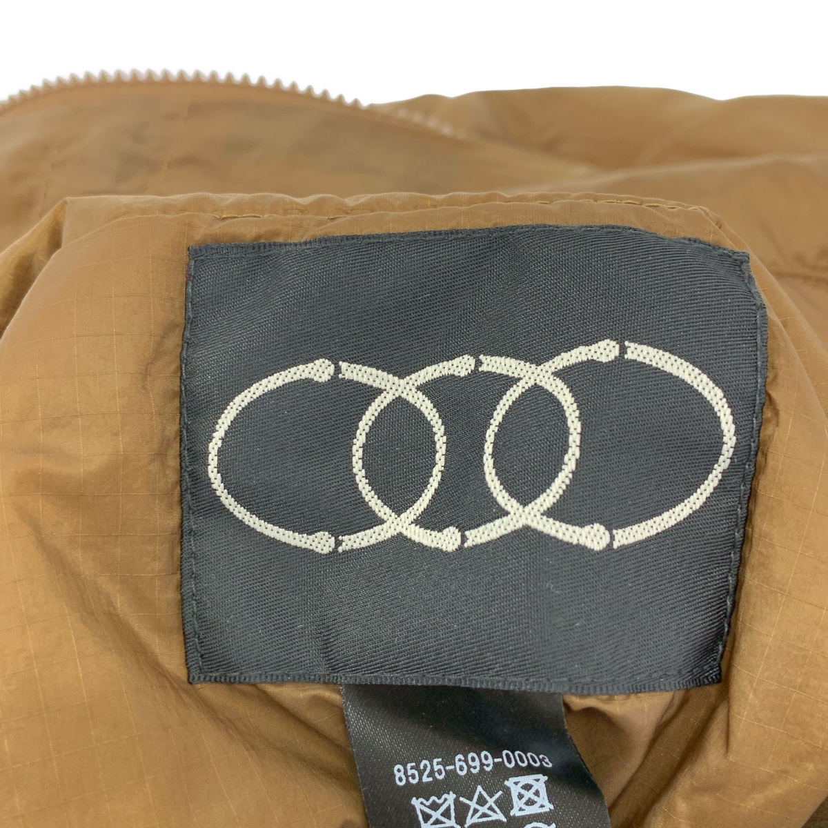 その他 リバーシブルダウンジャケット