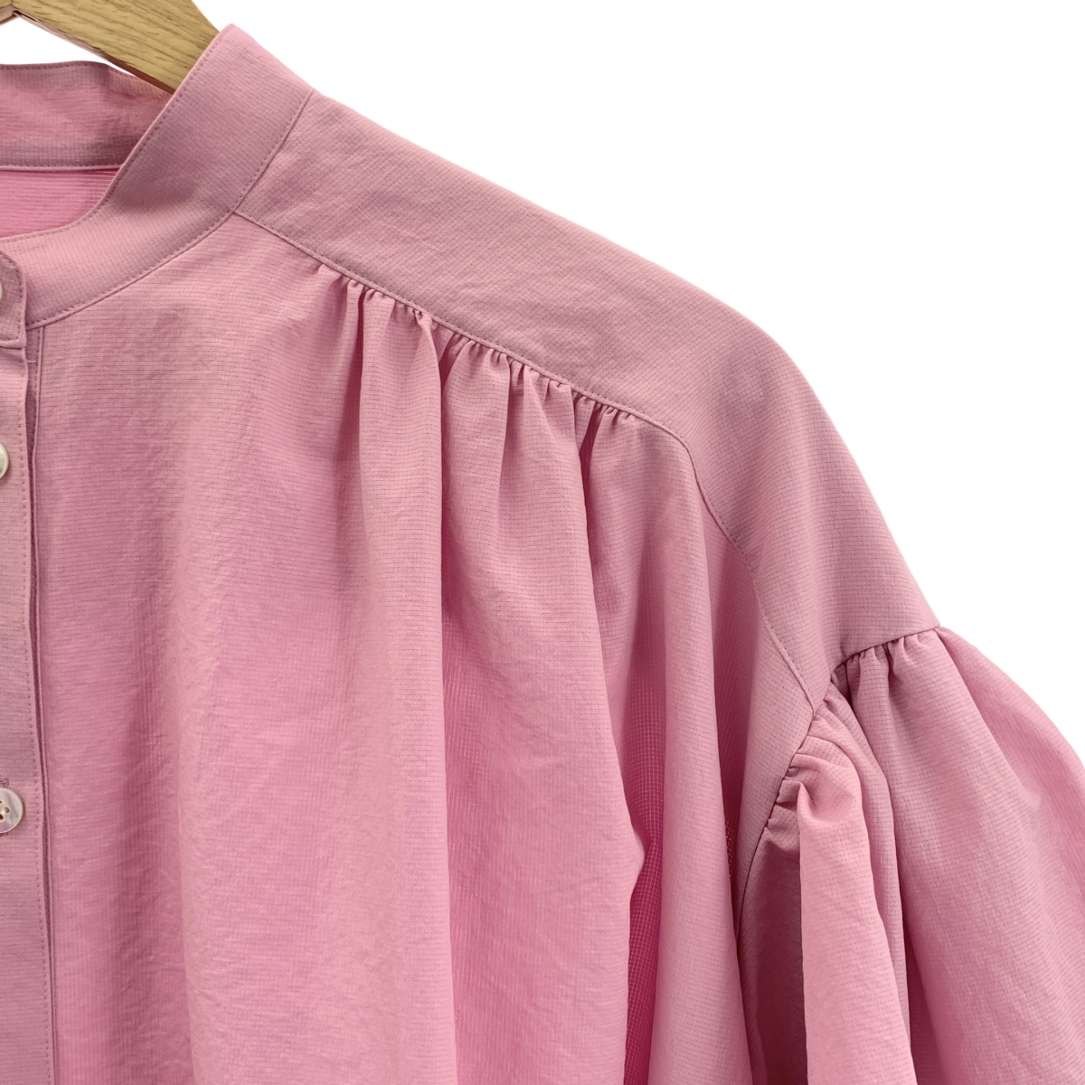 LE PHIL / ルフィル COOL DOTS キャンディスリーブ ブラウス