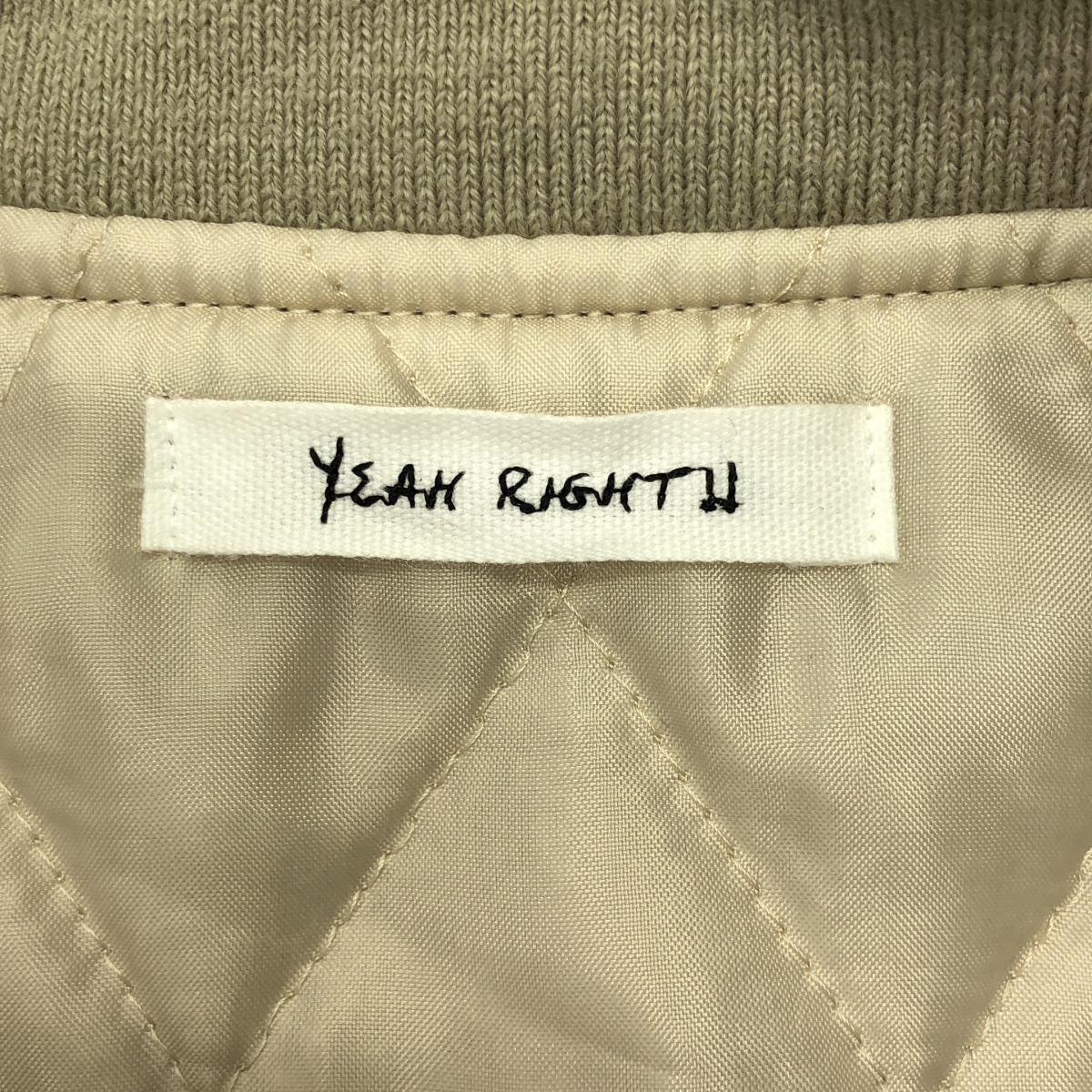 YEAH RIGHT!! / イエーライト キルト バーシティ スタジアム ジャケット