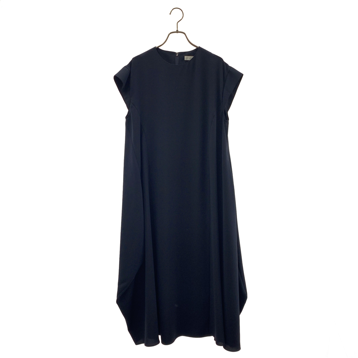 ADORE / アドーア