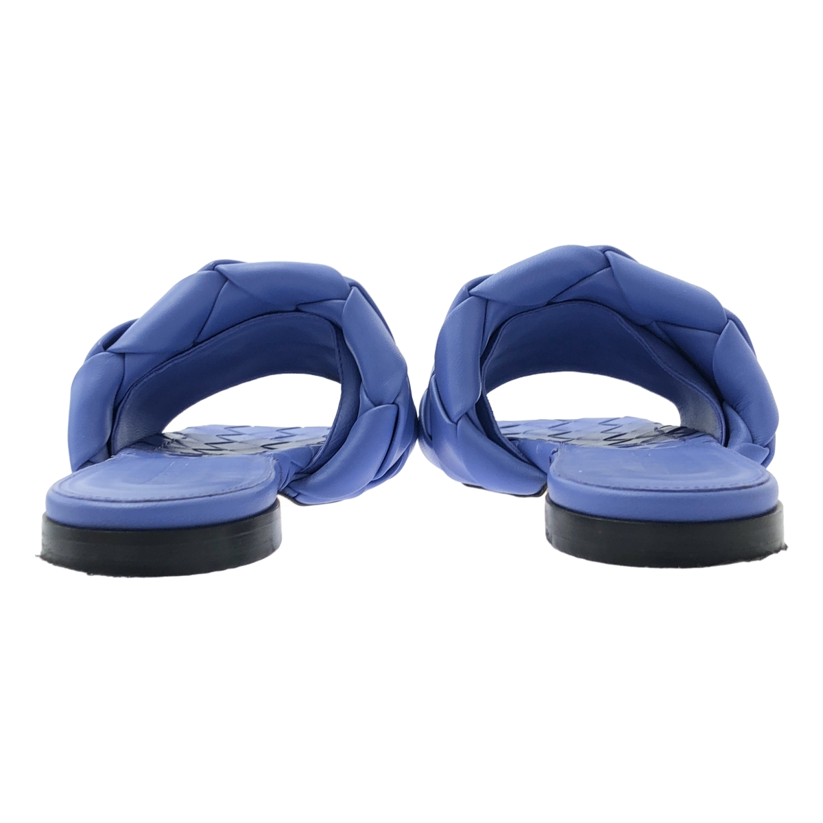 BOTTEGA VENETA / ボッテガヴェネタ イントレチャート スクエアトゥ フラットサンダル