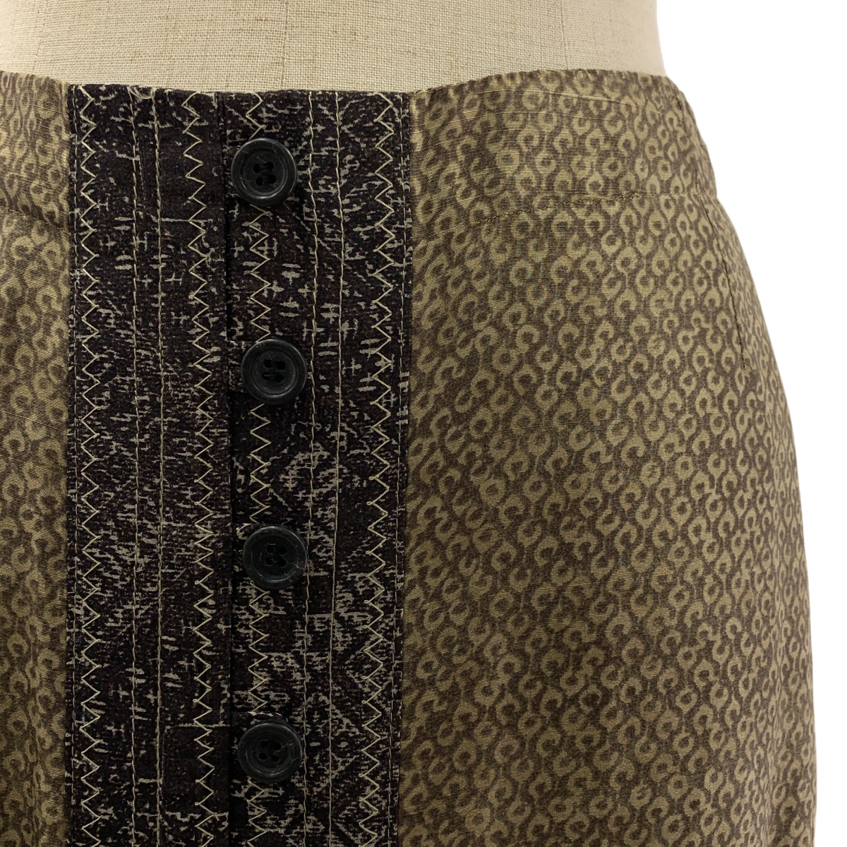 DRIES VAN NOTEN / ドリスヴァンノッテン silk 100％ / シルク 総柄 フロントボタン スカート