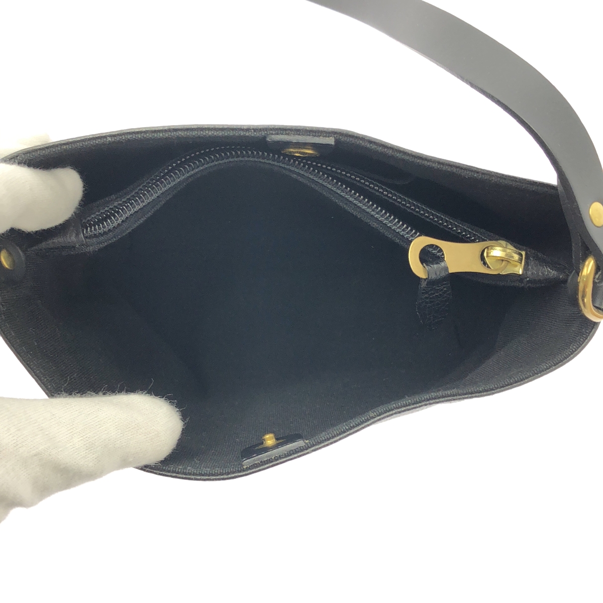 IL BISONTE / イルビゾンテ レザー ショルダーバッグ