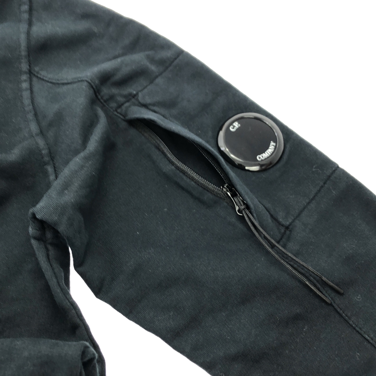 C.P. COMPANY / シーピーカンパニー LIGHT FLEECE SWEATSHIRT / クルーネック スウェットシャツ カットソー