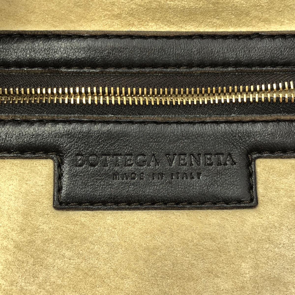 BOTTEGA VENETA / ボッテガヴェネタ ホーボー イントレチャート レザー ショルダーバッグ