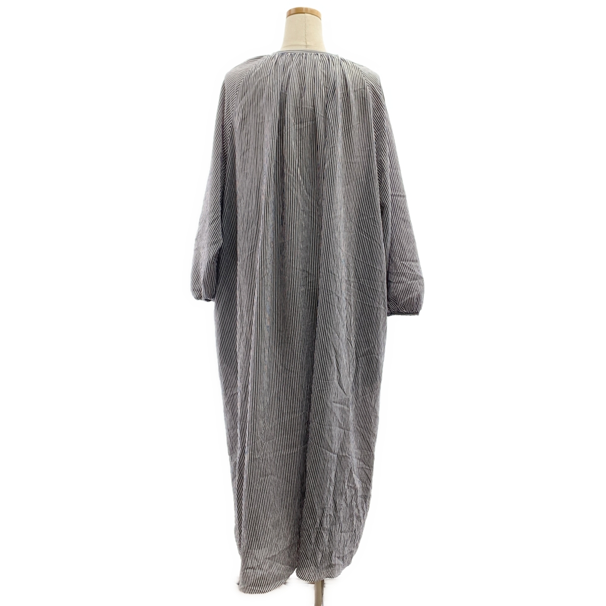 Curensology / カレンソロジー ギャザー ボリューム ポケット付き ワンピース