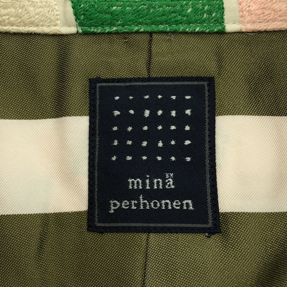 mina perhonen / ミナペルホネン lake レイク / 刺しゅう スプリングコート