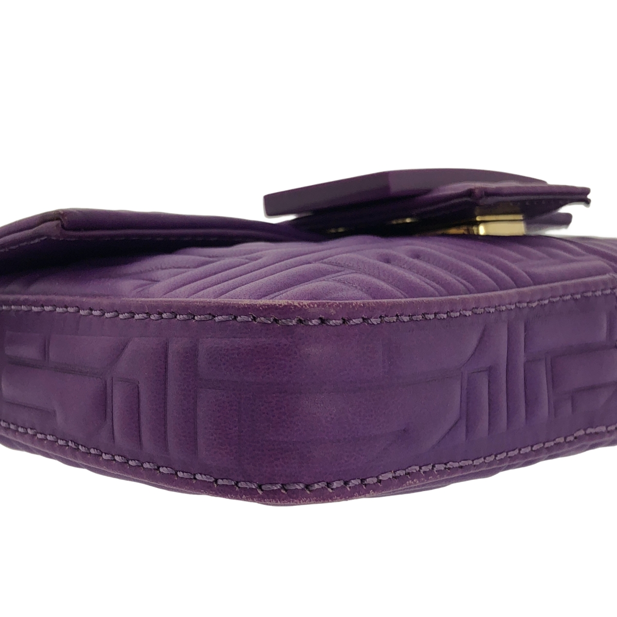 FENDI / フェンディ エンボス レザー マンマバゲットバッグ