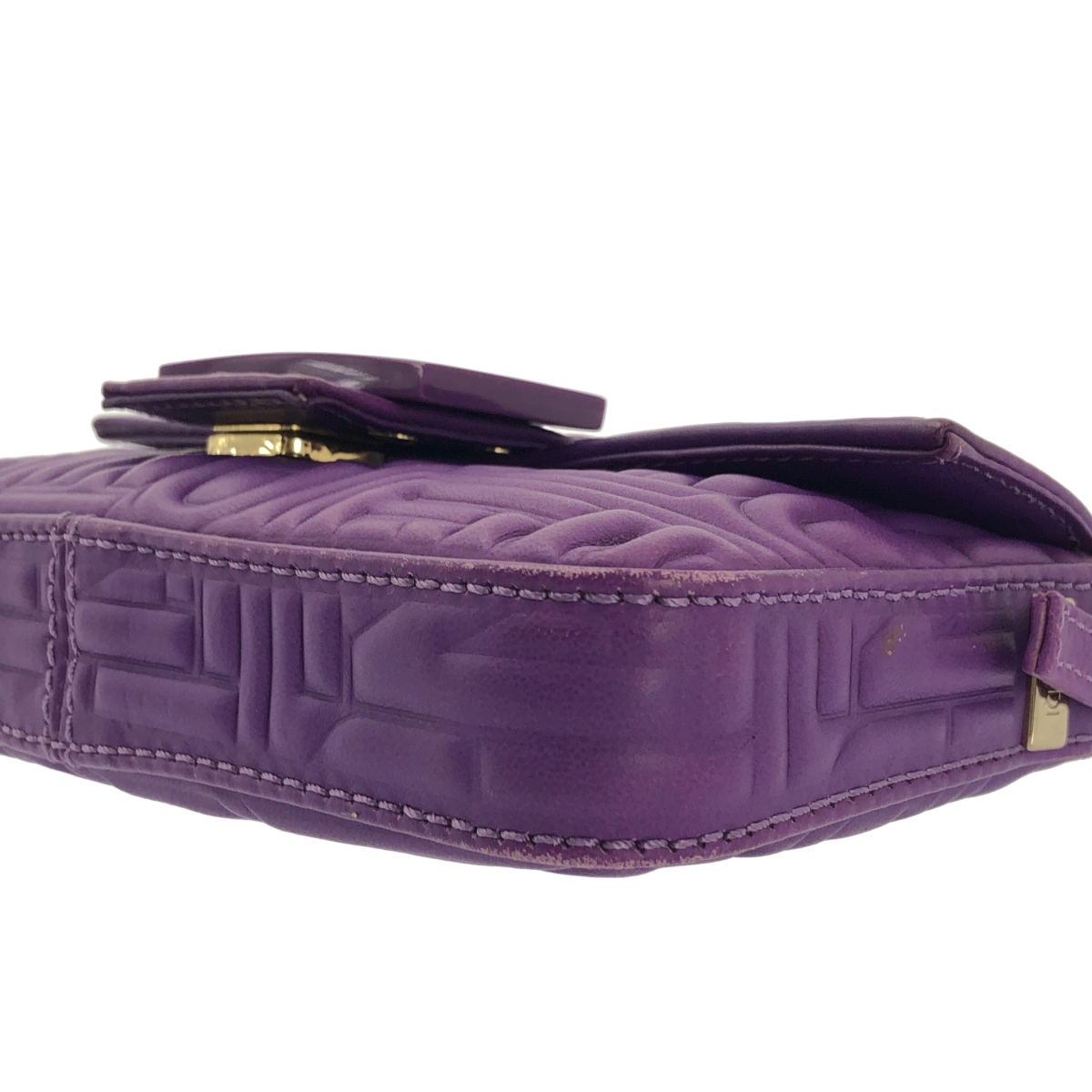 FENDI / フェンディ エンボス レザー マンマバゲットバッグ