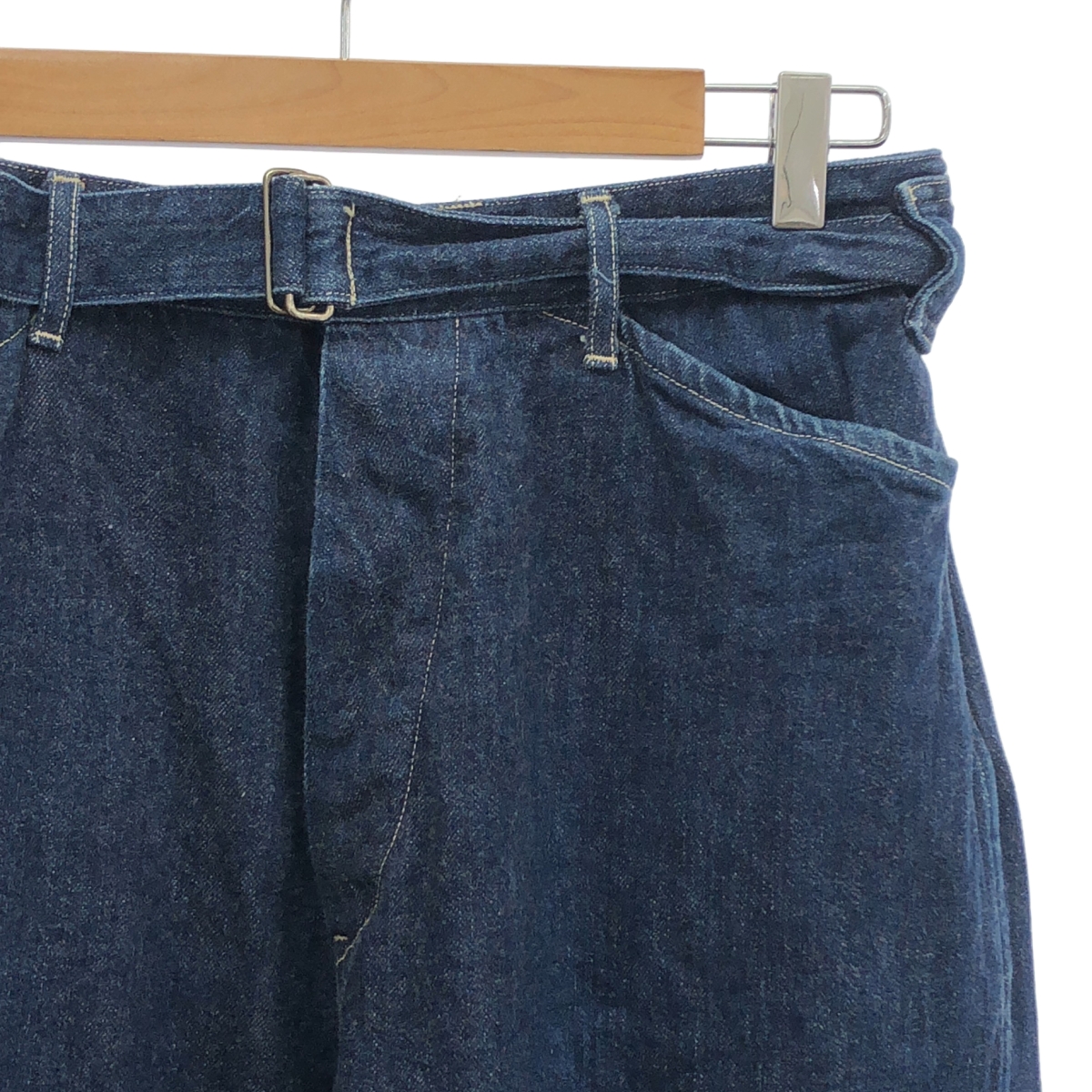 COMOLI / コモリ デニム ベルテッドパンツ