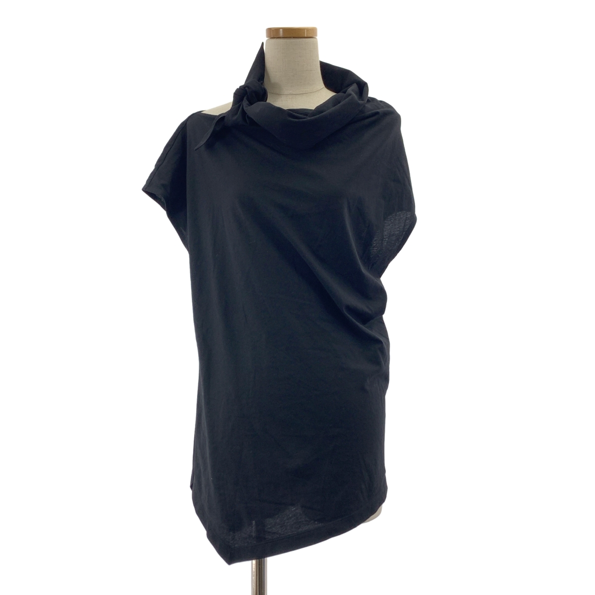 ISSEY MIYAKE / イッセイミヤケ