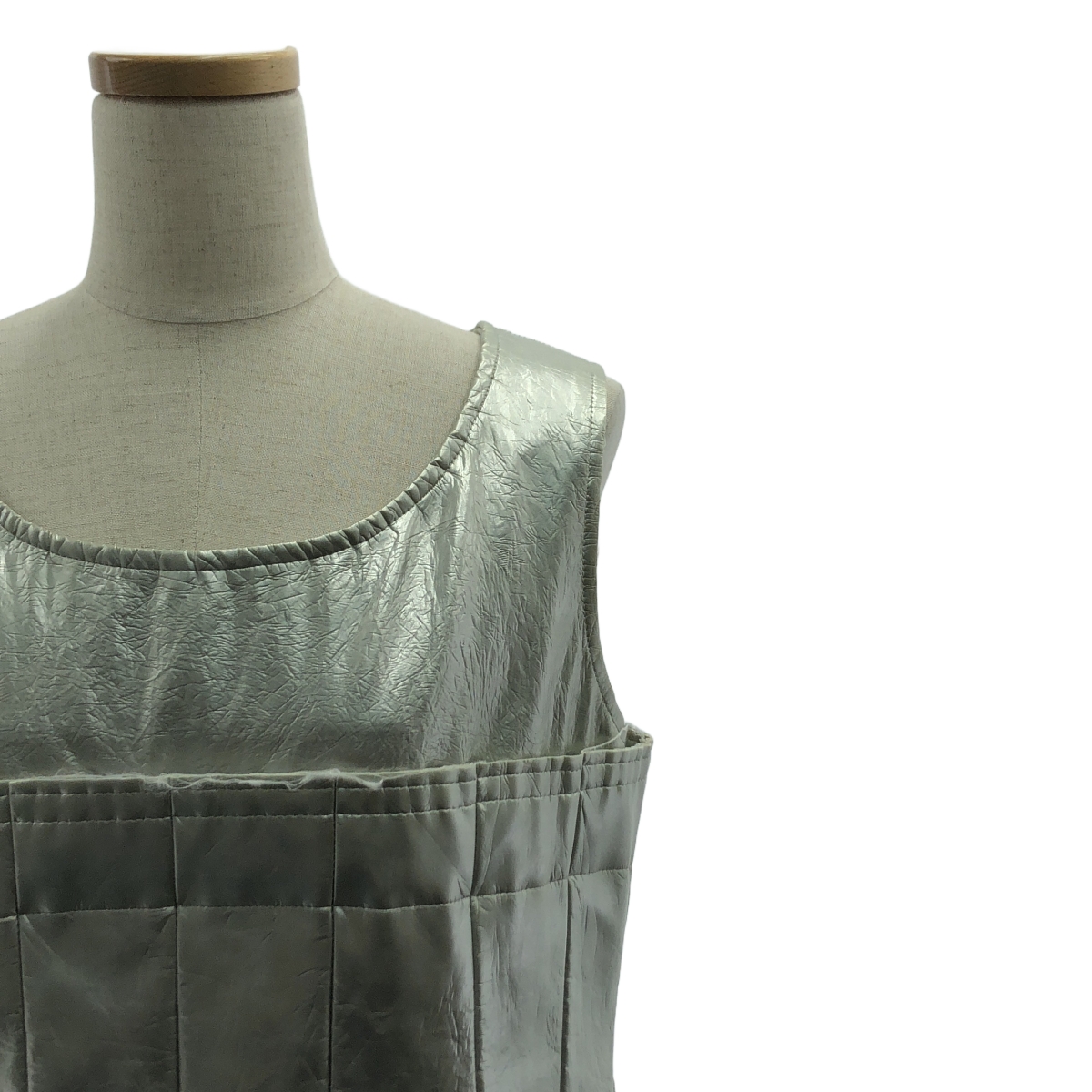 COMME des GARCONS / コムデギャルソン フェイクレザー メタリック 断ち切り プリーツ ワンピース