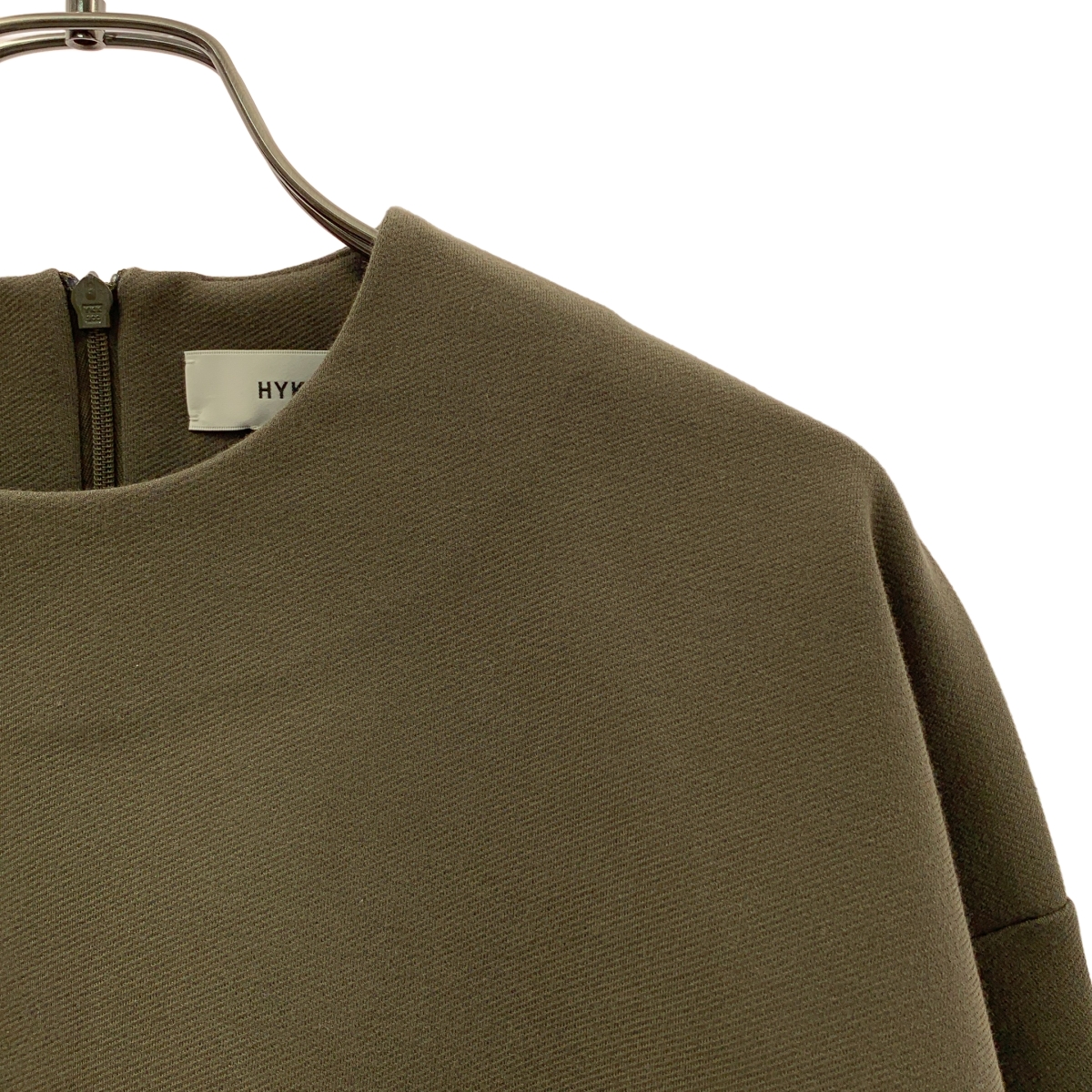 HYKE / ハイク サイドジップスリット プルオーバー トップス