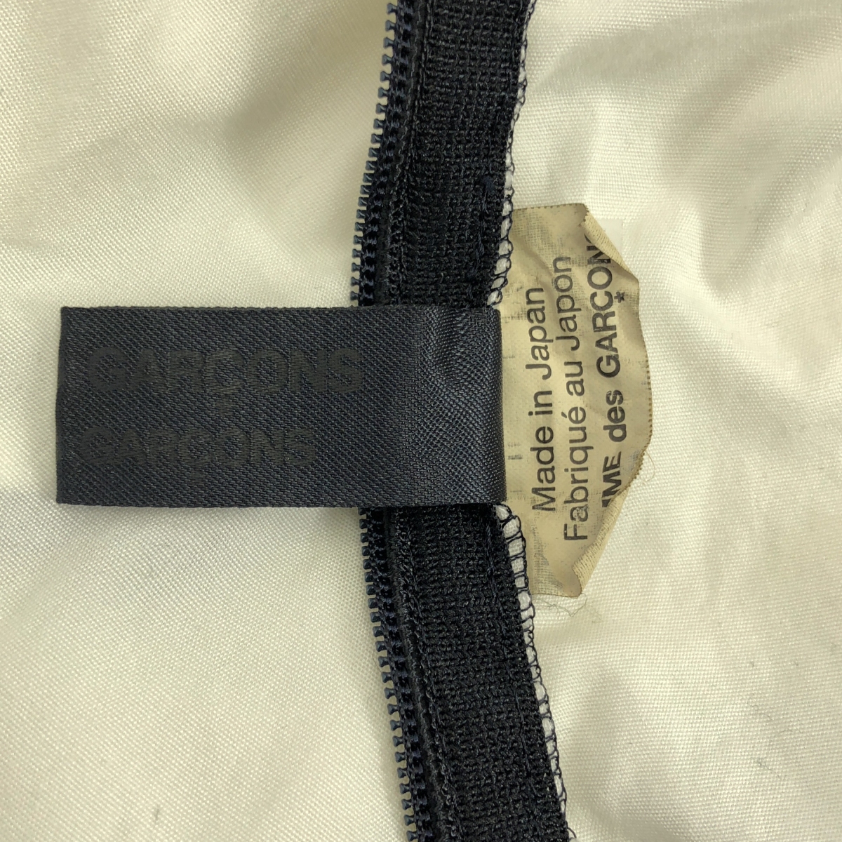 COMME des GARCONS COMME des GARCONS / コムコム ポリエステル 製品加工 ドッキング カットオフ スカラップ ポケット付き ワンピース