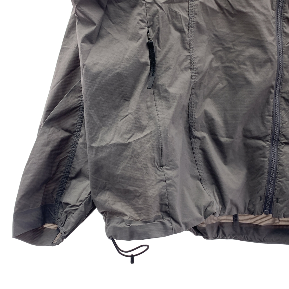 Goldwin / ゴールドウィン GZ15105 / パラシュートシードジャケット / ユニセックス / パッカブル 収納袋付き