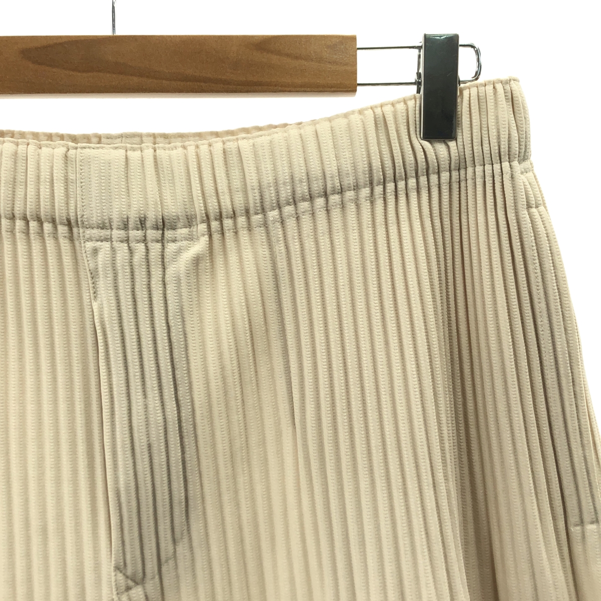 HOMME PLISSE ISSEY MIYAKE / オムプリッセイッセイミヤケ プリーツ テーパード パンツ