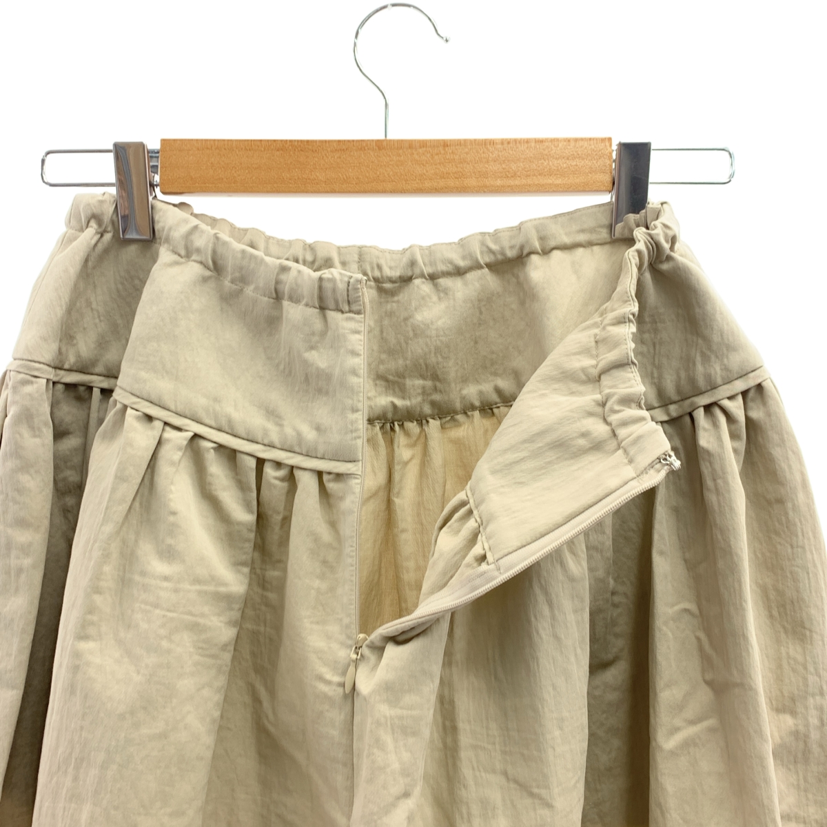 ebure / エブール ドローストリング ライトリンクルコットン ギャザースカート
