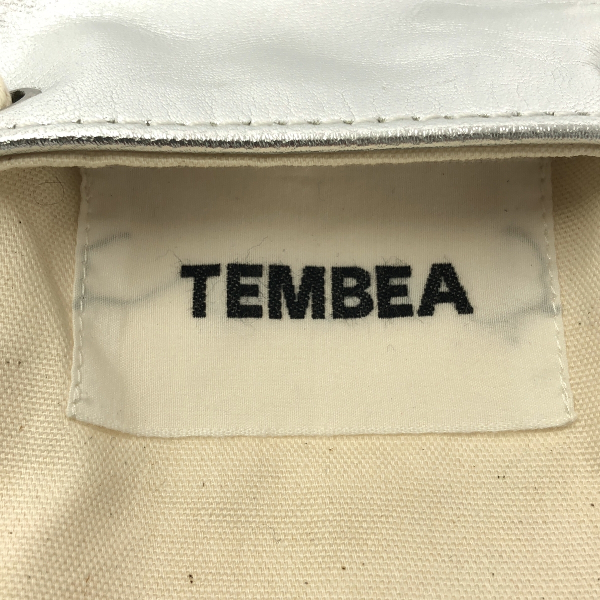 TEMBEA / テンベア メタリック レザー ポーチ