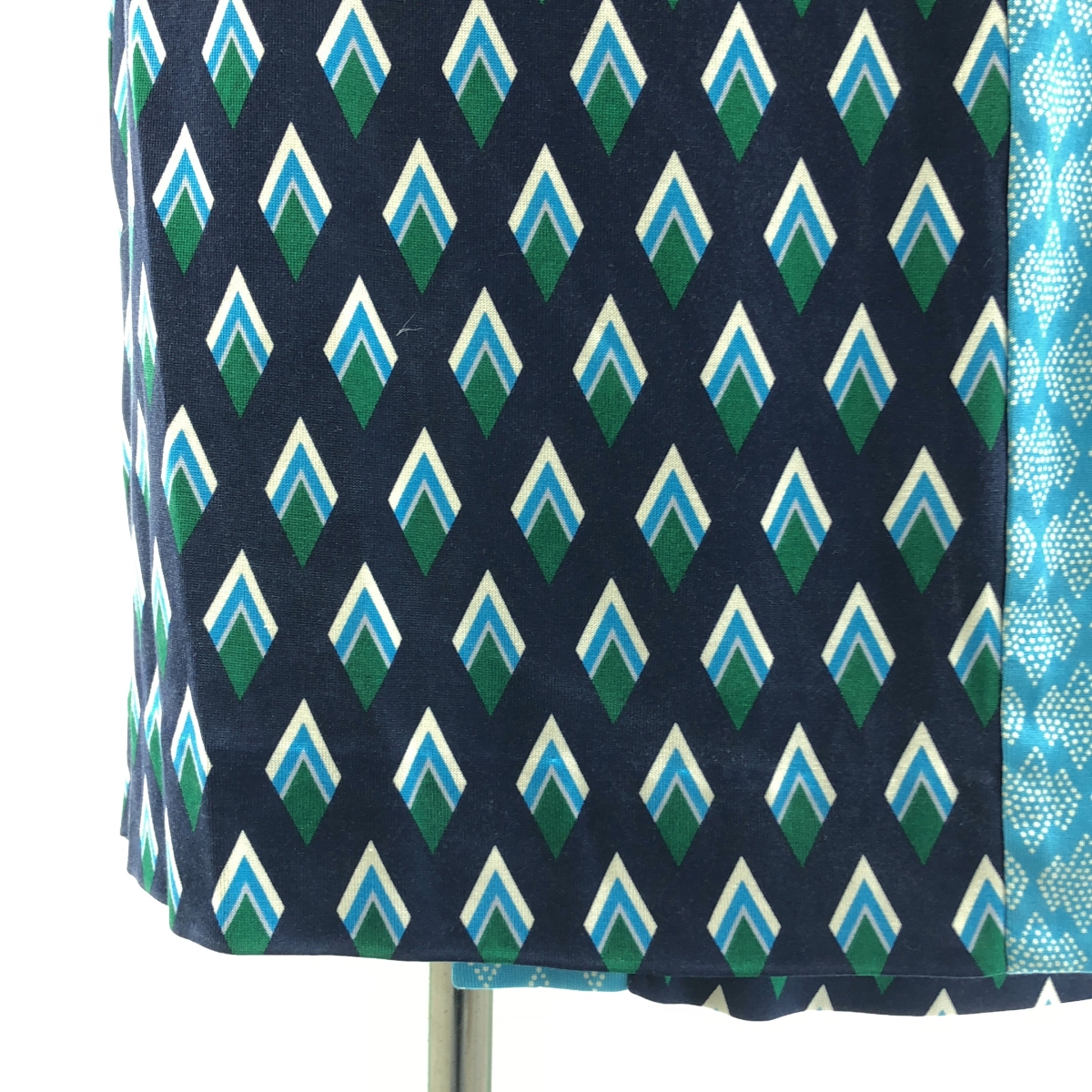 DIANE VON FURSTENBERG / ダイアンフォンファステンバーグ シルク ジオメトリック ハーフスリーブ カシュクールワンピース