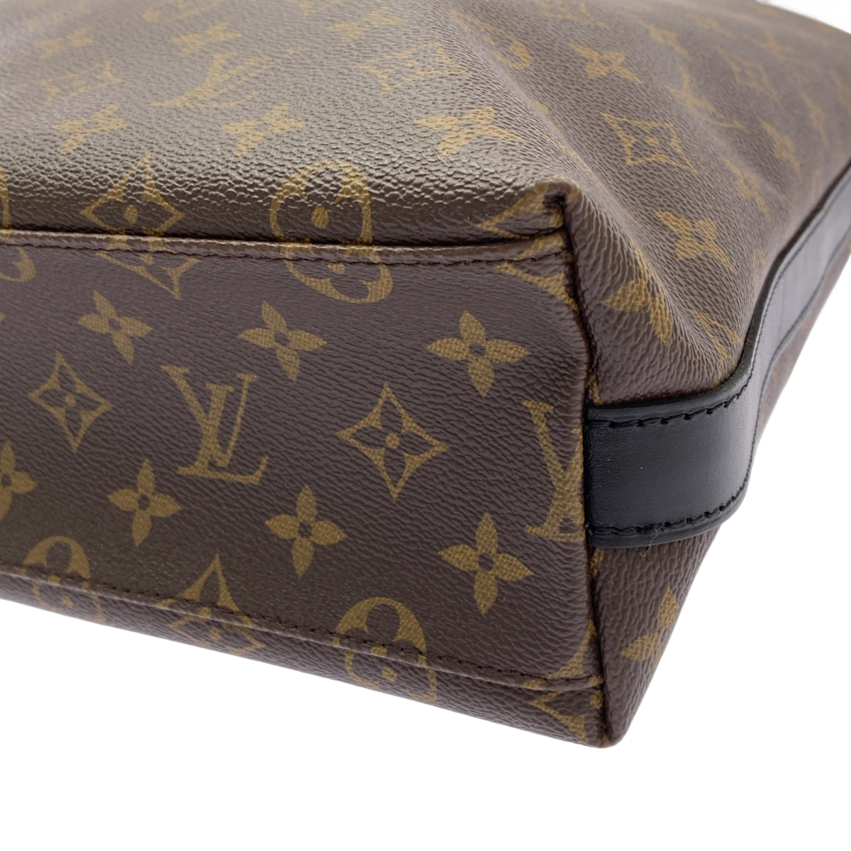 Louis Vuitton / ルイヴィトン モノグラム マカサーキタン ショルダーバッグ / M40338