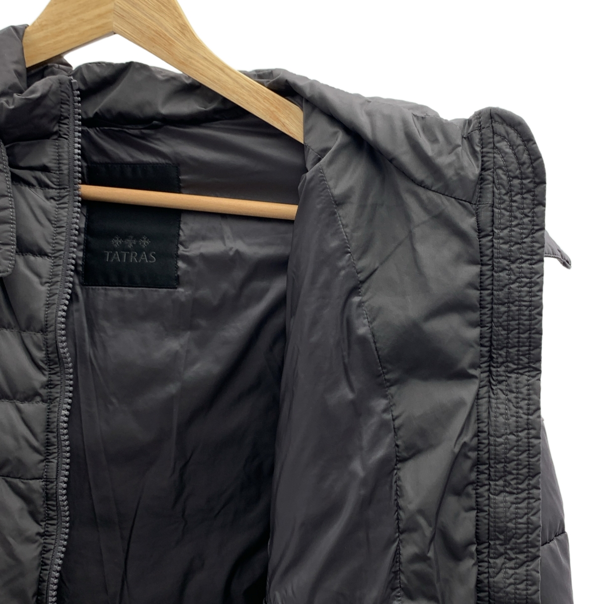 TATRAS / タトラス CAMELIA ナイロン ショート丈 ダウンジャケット