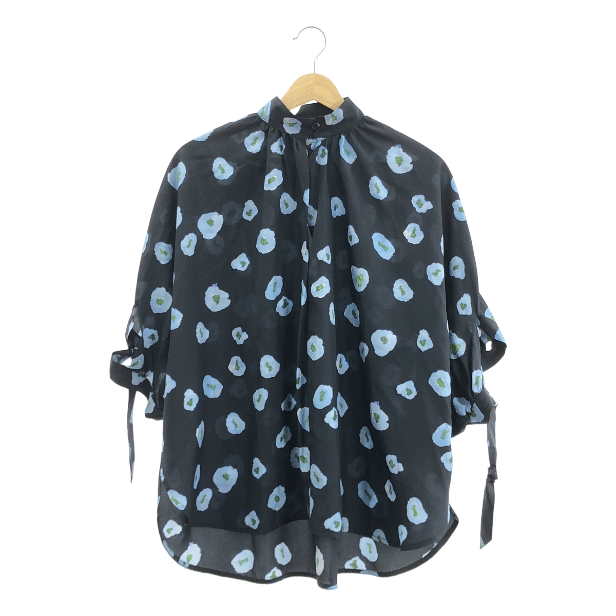 Christian Wijnants / クリスチャンワイナンツ