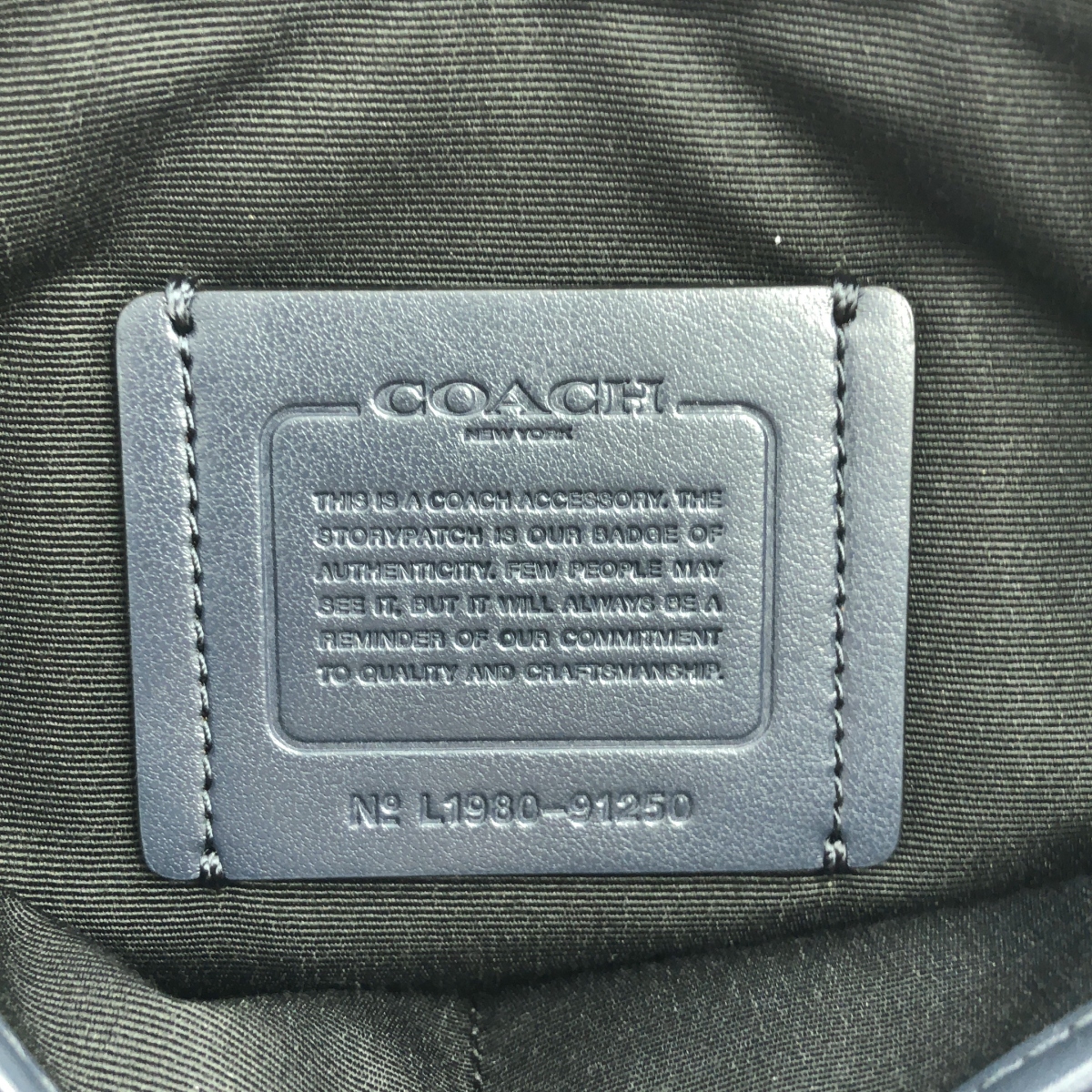 COACH / コーチ レザー ロゴ クラッチバッグ