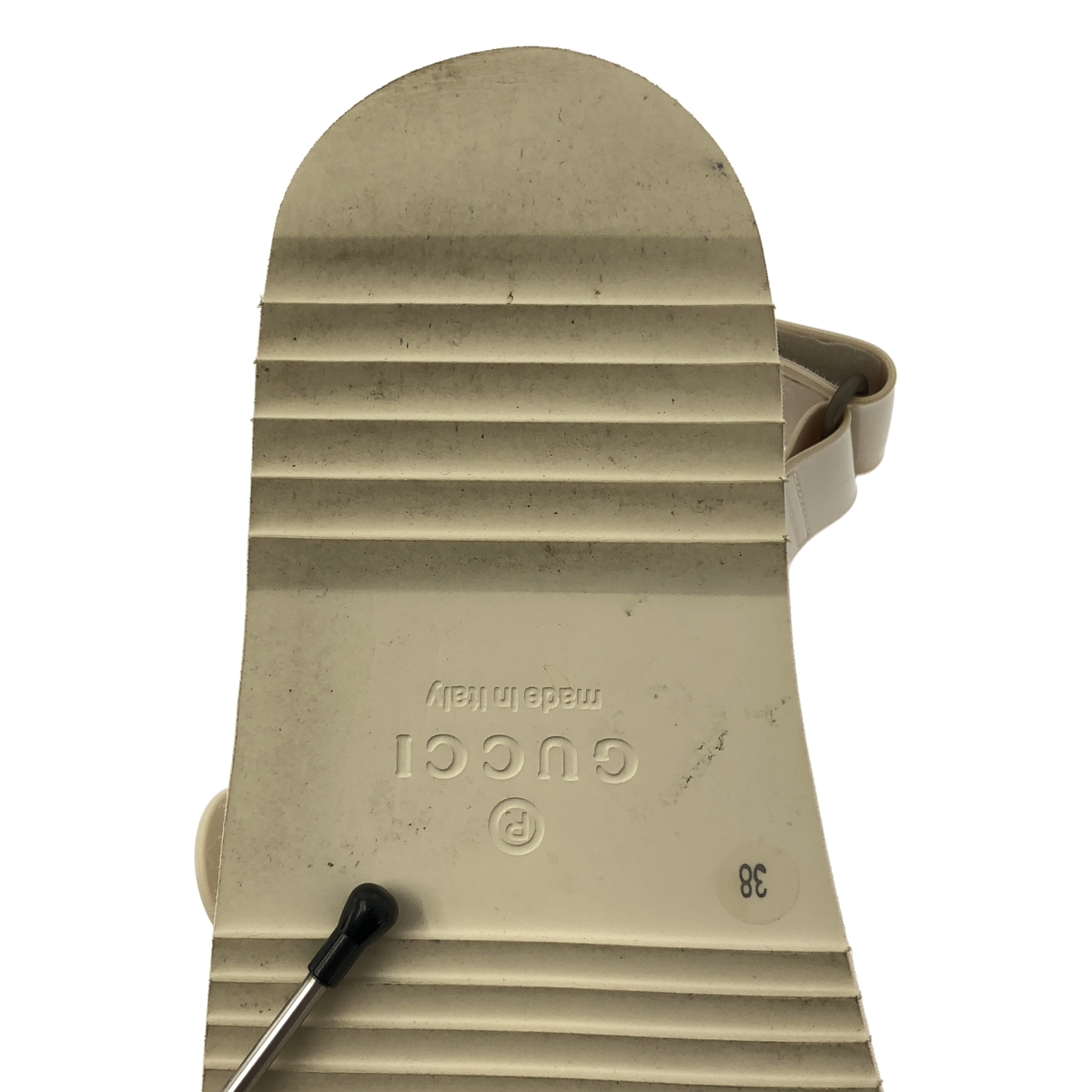 GUCCI / グッチ パテントレザー ミニダブルG ストレップ サンダル