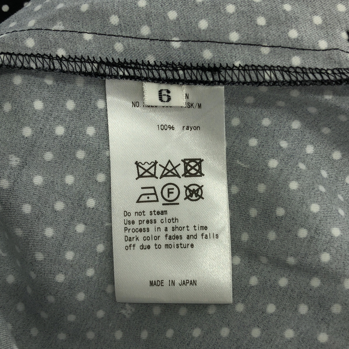 J&M DAVIDSON / ジェイアンドエムデヴィッドソン レーヨン ロゴ ドット フレア スカート