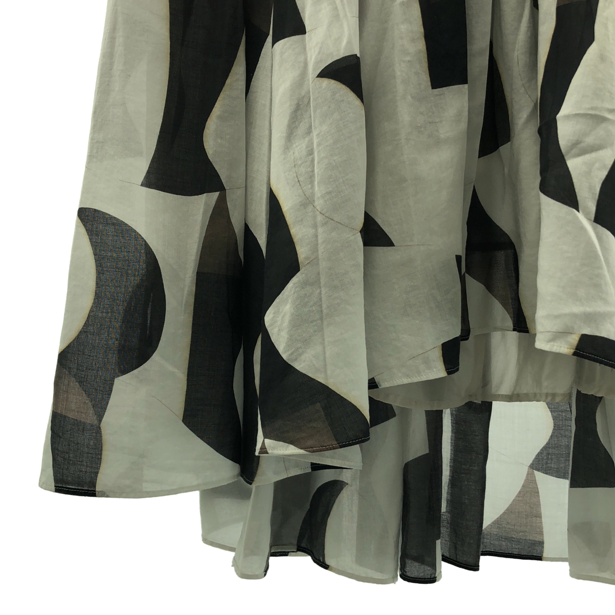 DES PRES / デプレ モザイクウェーブプリント ギャザーロングスカート