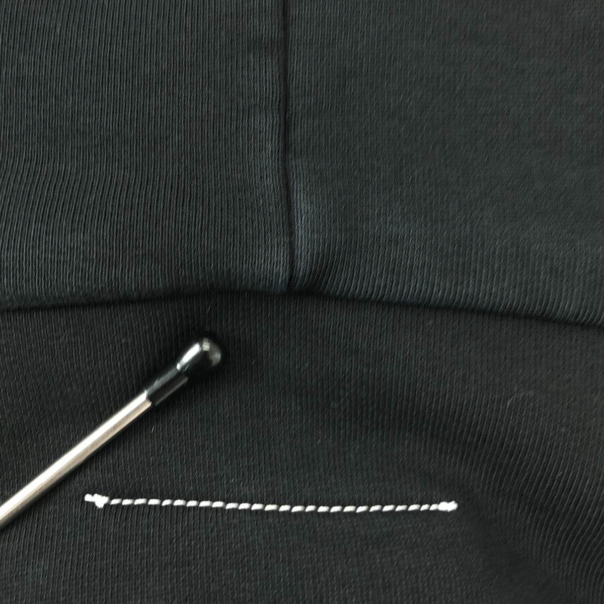 MM6 Maison Margiela / エムエムシックスメゾンマルジェラ ナンバーシグネチャー フーデッド カットオフ スウェット トレーナー / ユニセックス